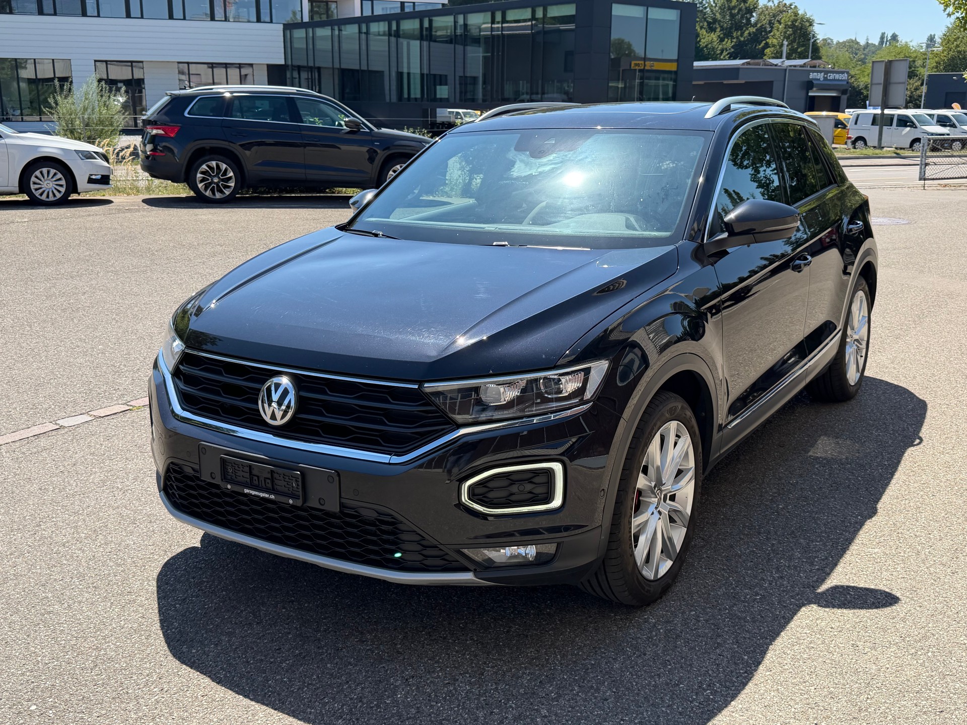 VW T-Roc 2.0 TDI SCR Sport DSG 4Motion-image-0