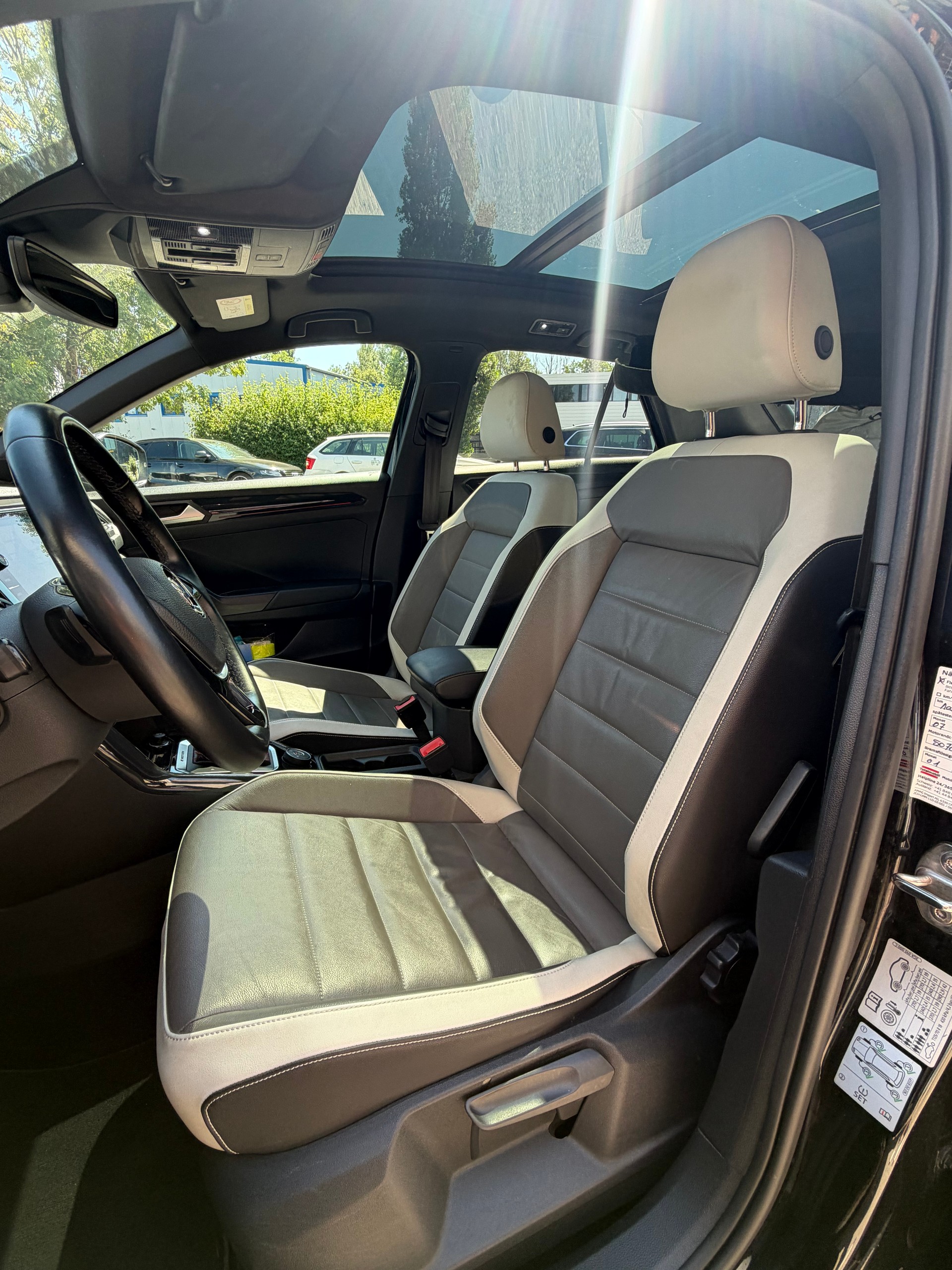 VW T-Roc 2.0 TDI SCR Sport DSG 4Motion-image-4