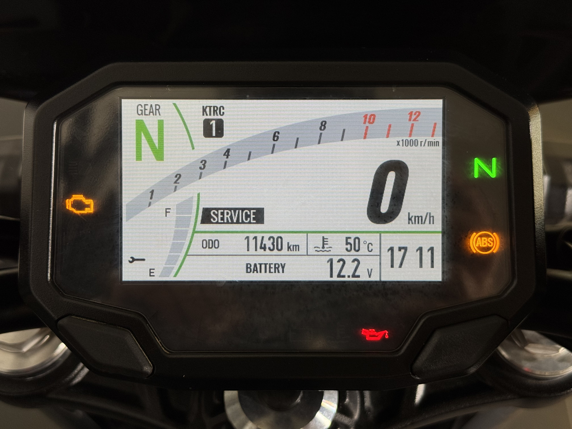 KAWASAKI Z 650-showroom-element-2
