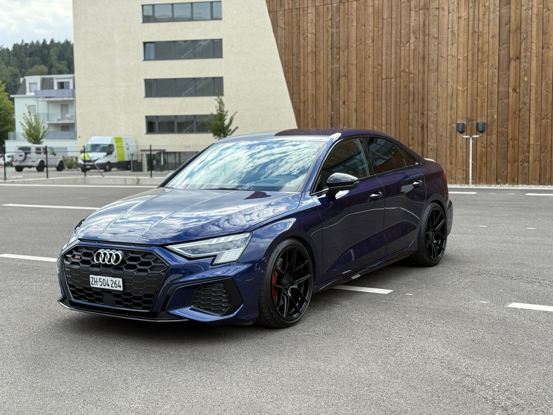 AUDI S3 Limousine 2.0 TFSI quattro S-Tronic-image-0