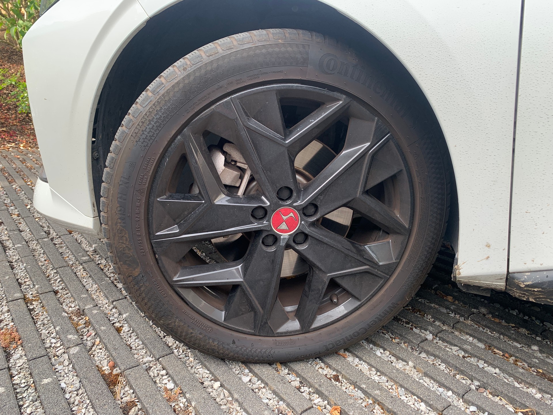 DS AUTOMOBILES 1.6 PureTech 225 Performance Line+-image-2