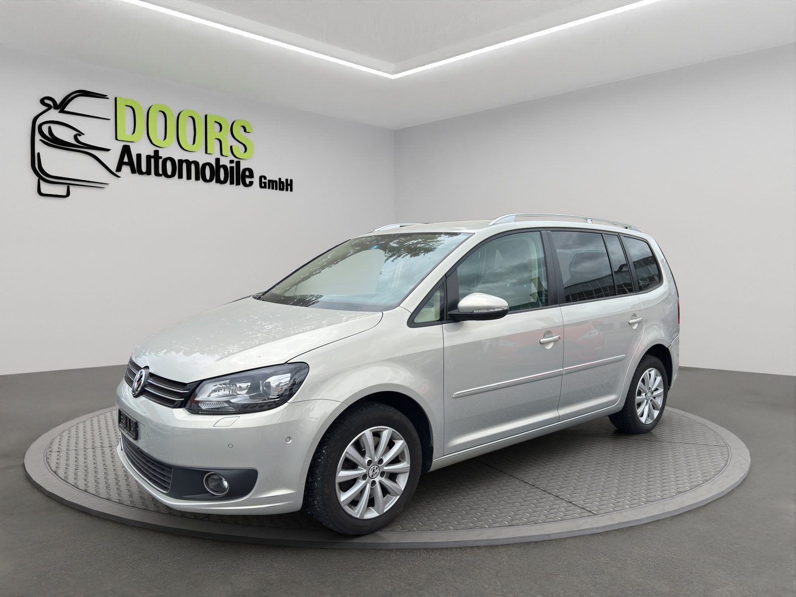 VW Touran 1.4 TSI Highline DSG-image-0