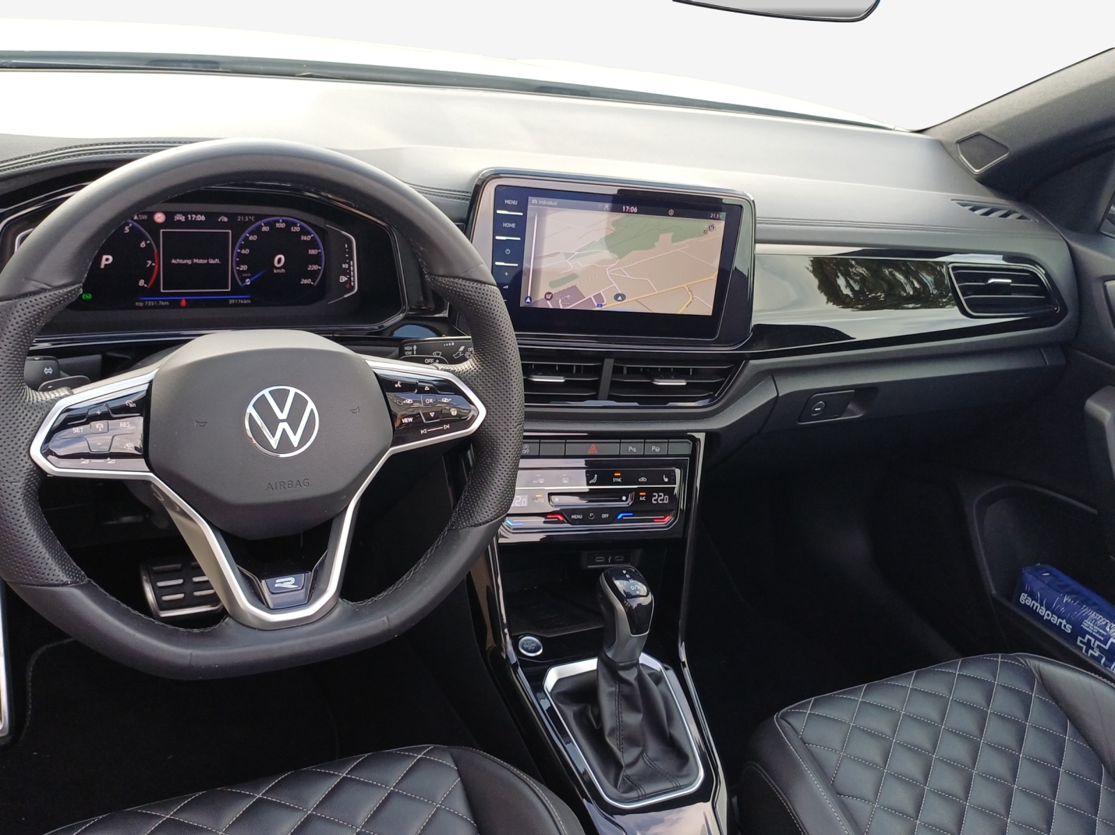 VW T-Roc Cabriolet 1.5 TSI EVO R-Line DSG-image-8