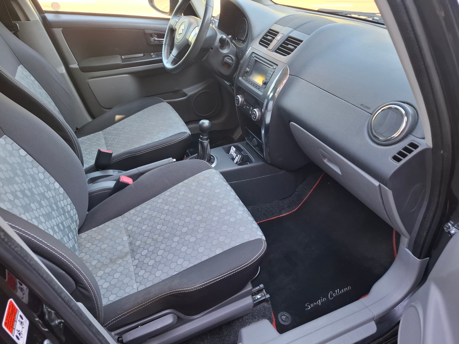 SUZUKI SX4 1.6 16V GL Top Sergio Cellano 4WD-image-5