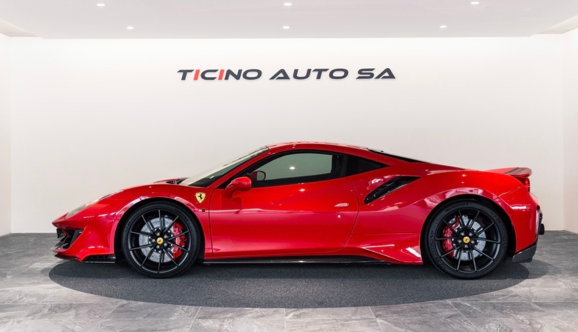 FERRARI 488 Pista 3.9 V8-image-4