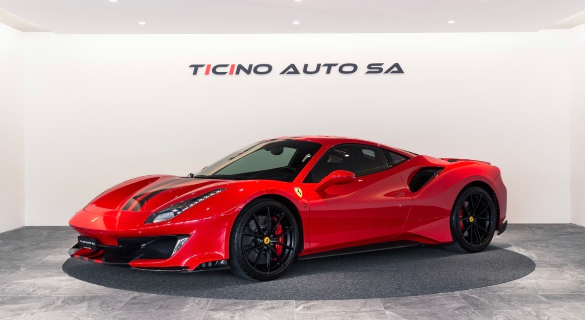FERRARI 488 Pista 3.9 V8-image-2