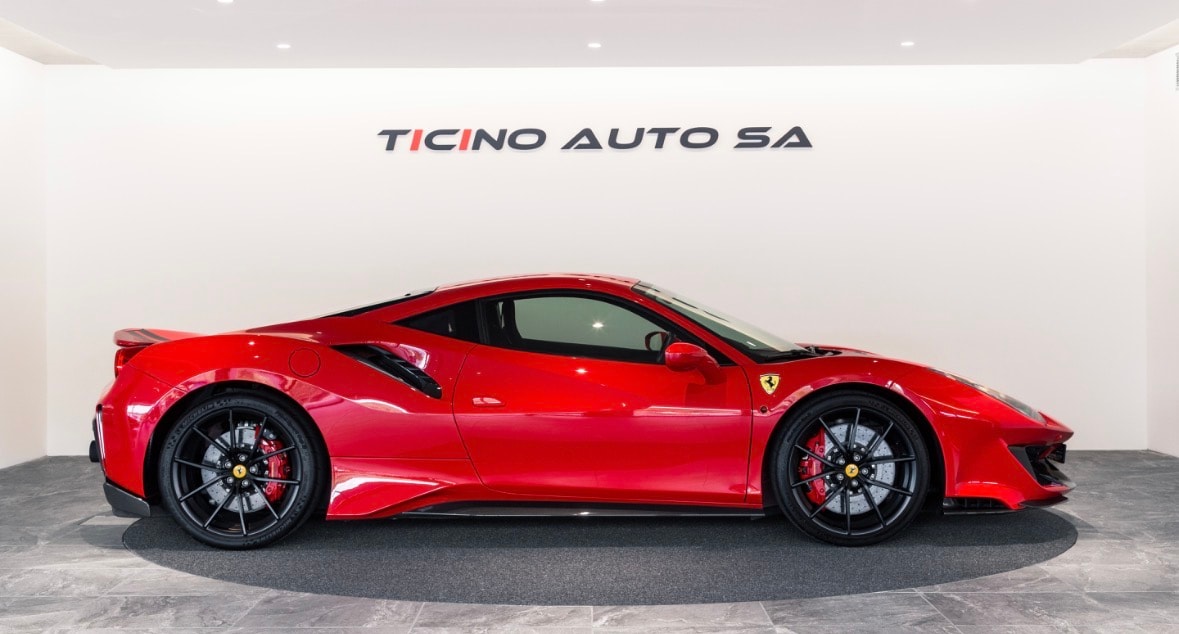 FERRARI 488 Pista 3.9 V8-image-3