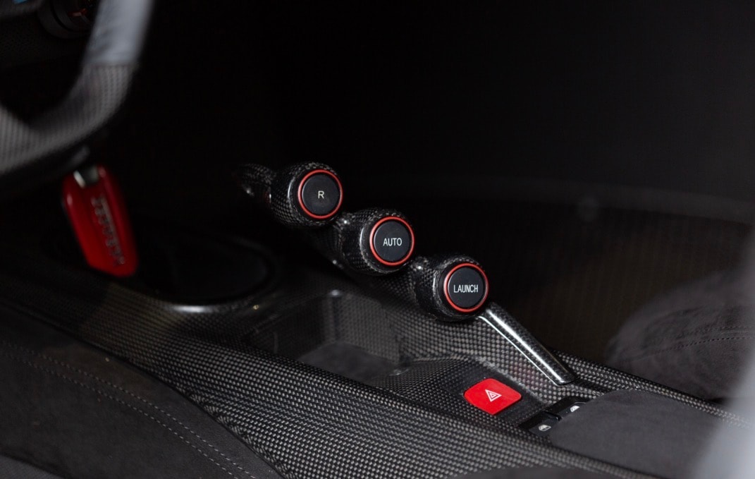 FERRARI 488 Pista 3.9 V8-image-18