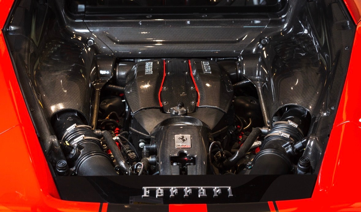 FERRARI 488 Pista 3.9 V8-image-25
