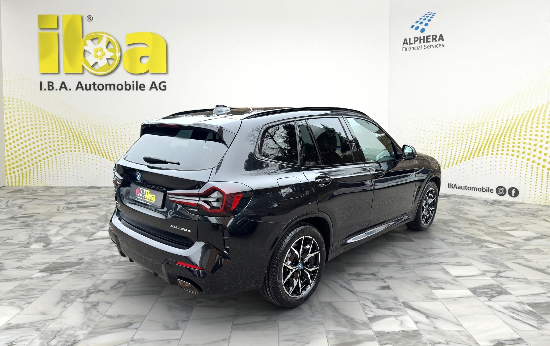 BMW X3 xDrive 30e M Sport / ACC / Head-Up Display-image-4