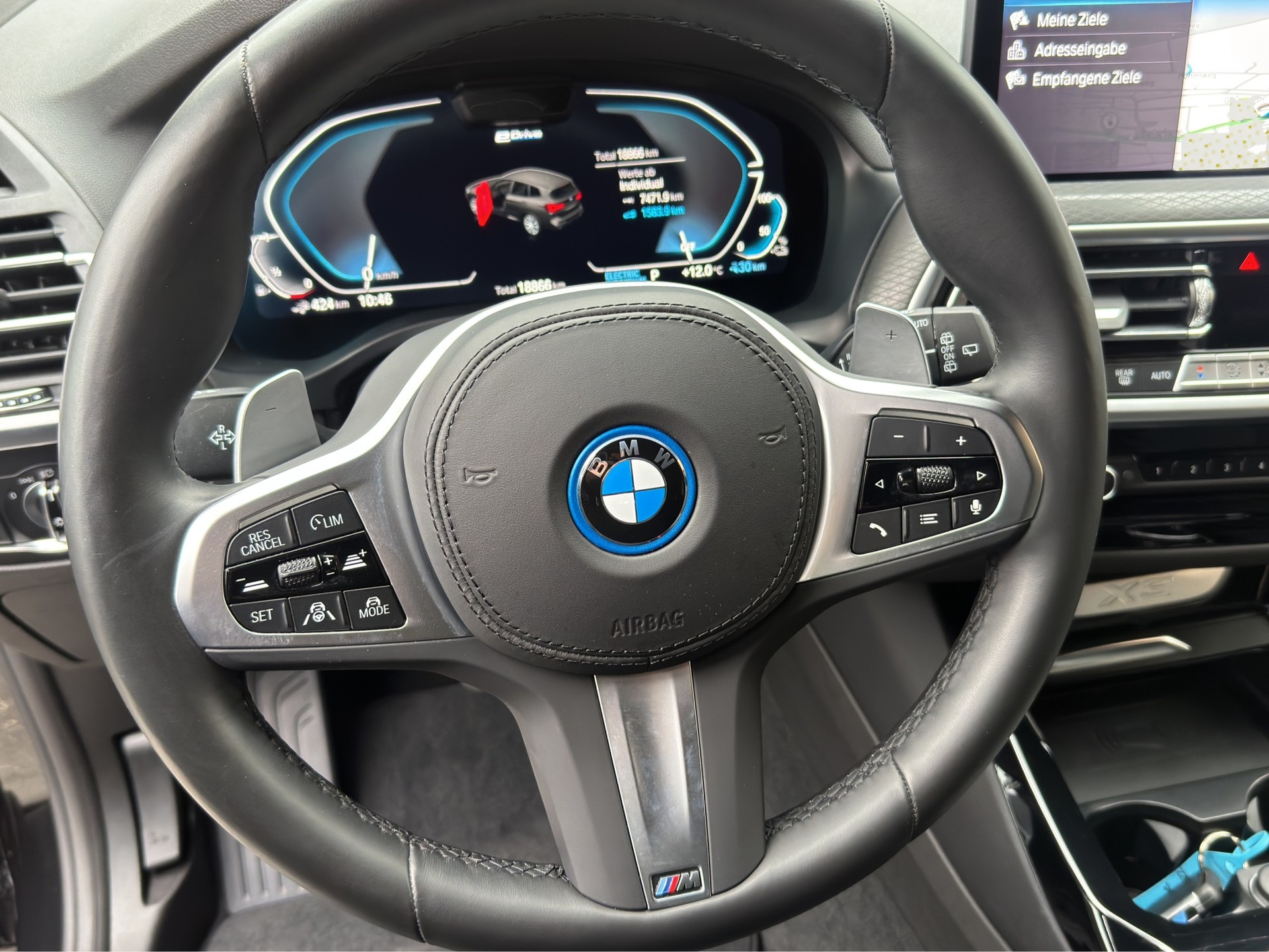 BMW X3 xDrive 30e M Sport / ACC / Head-Up Display-image-15