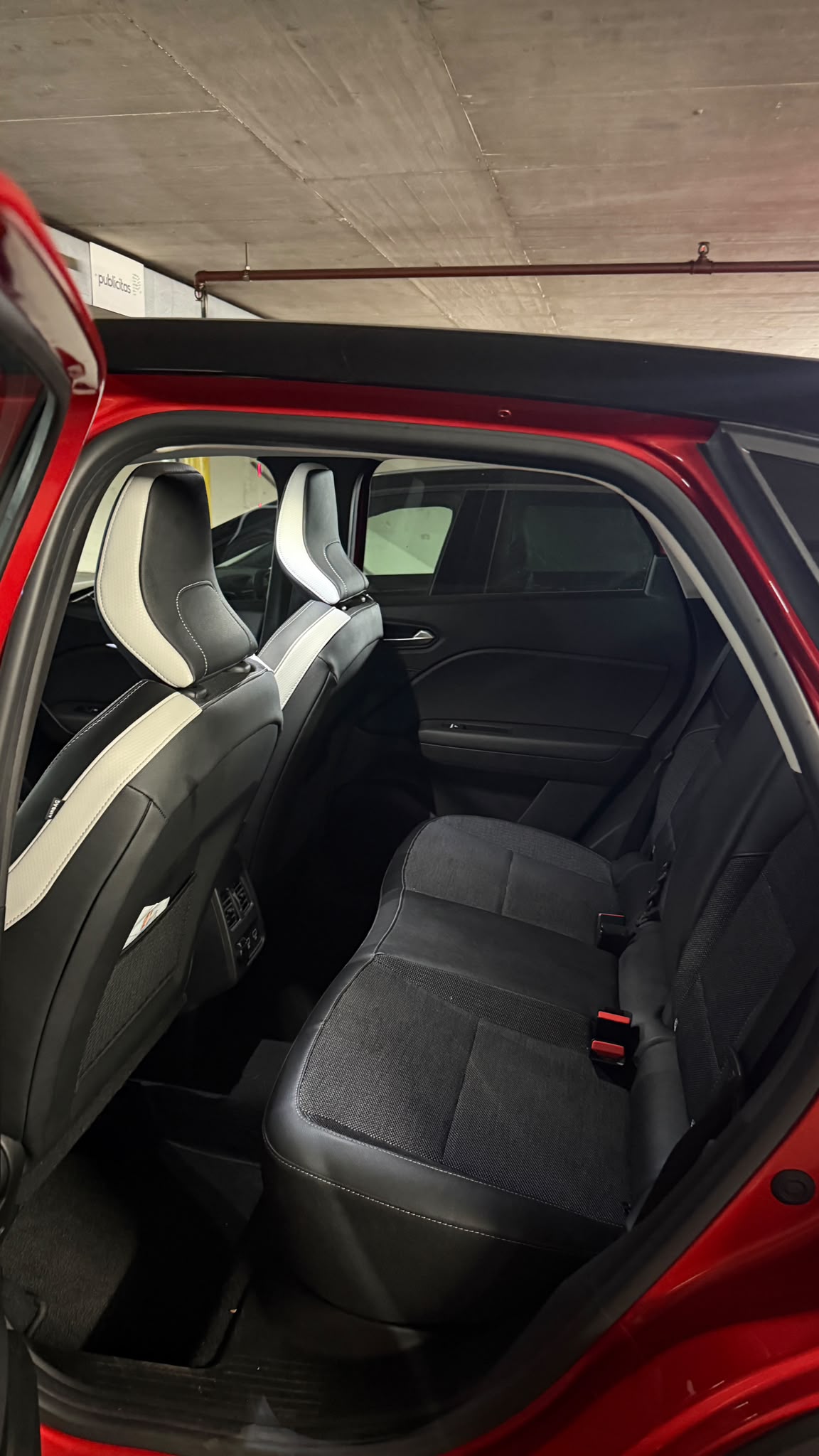 RENAULT 1.3 TCe 140 Intens EDC-image-4
