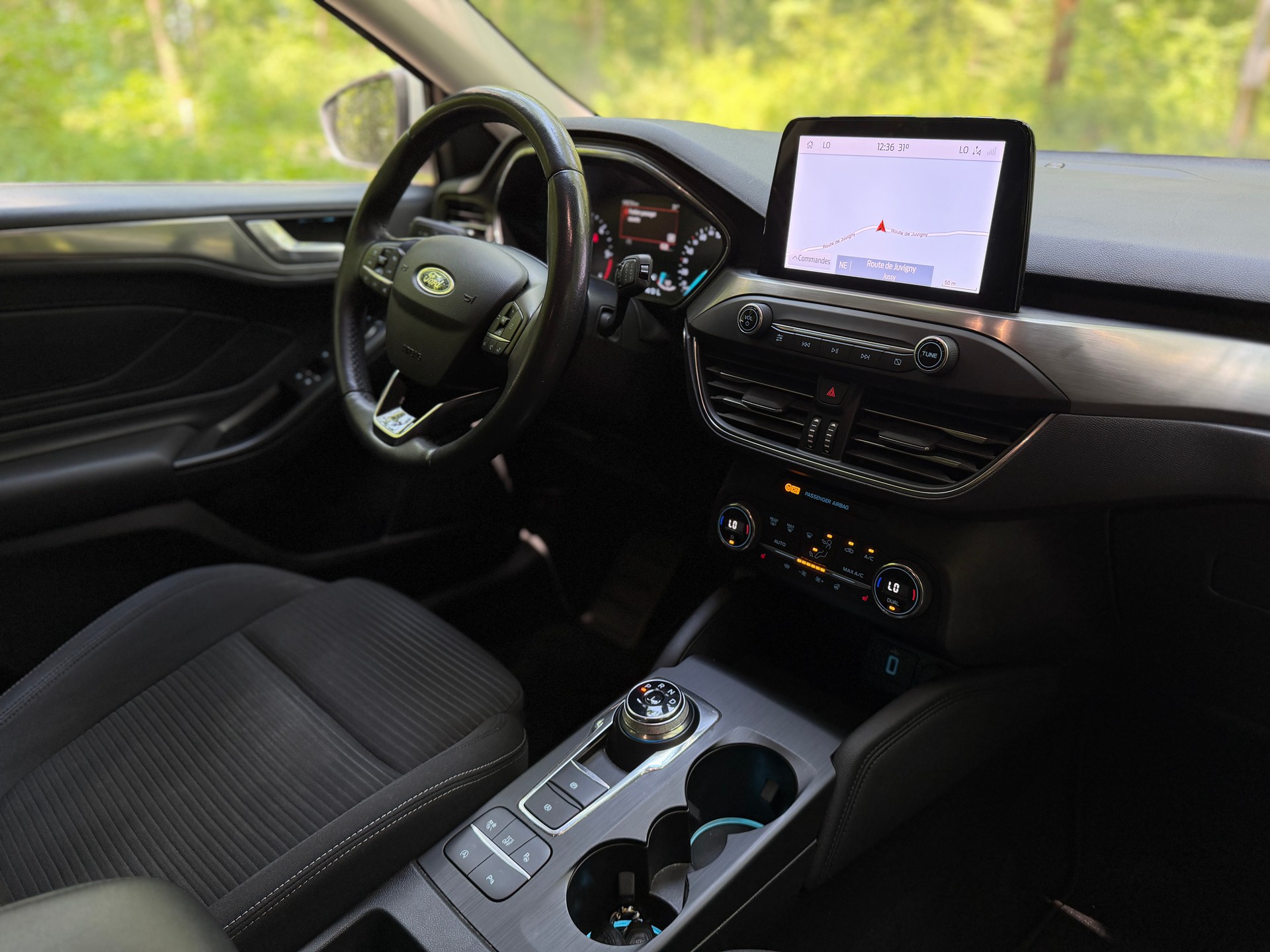 FORD Focus 2.0 TDCi ST Line Automatic-image-6
