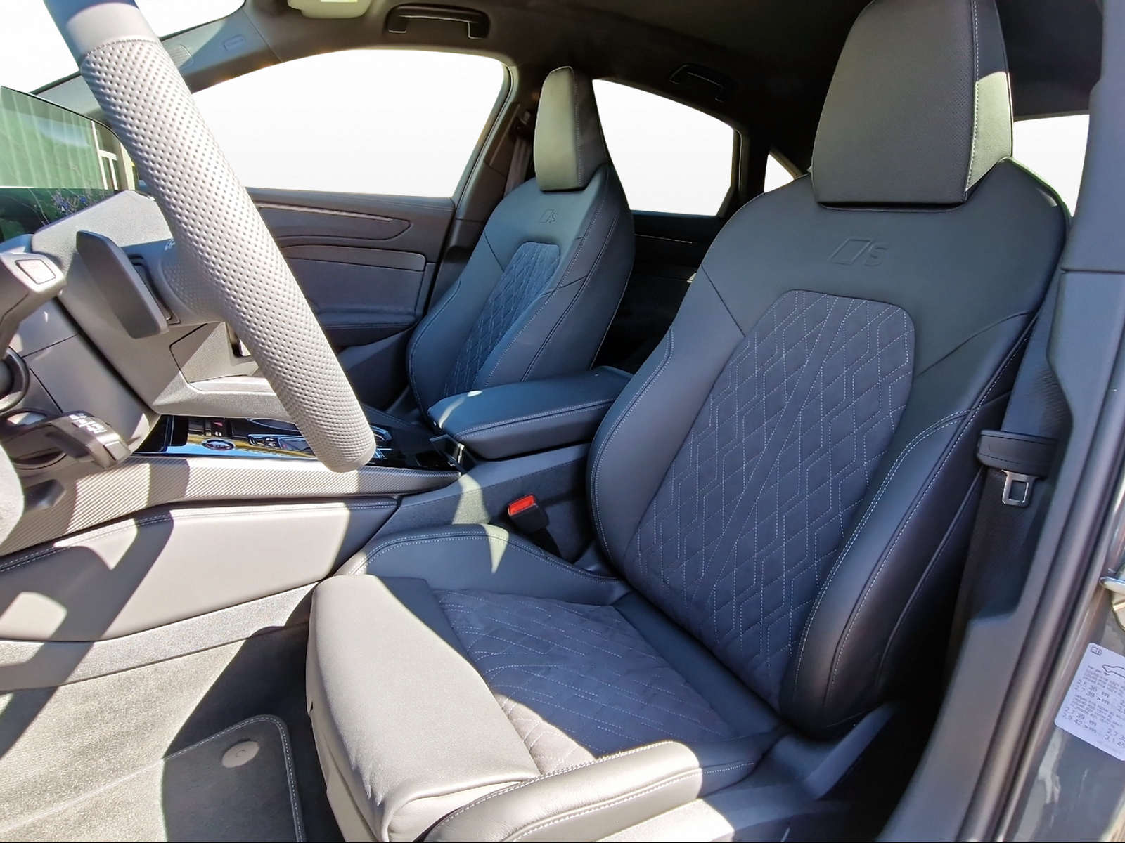 AUDI A6 Limousine TDI quattro 150 kW S tronic-image-7