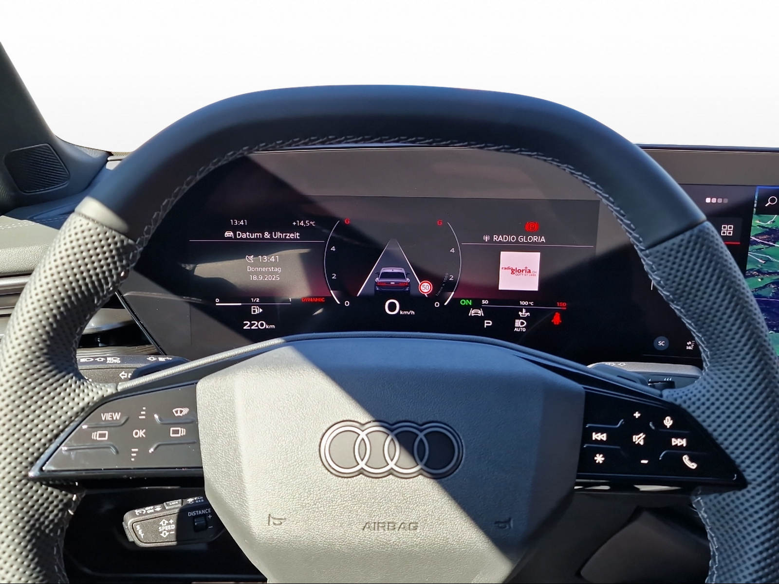 AUDI A6 Limousine TDI quattro 150 kW S tronic-image-4