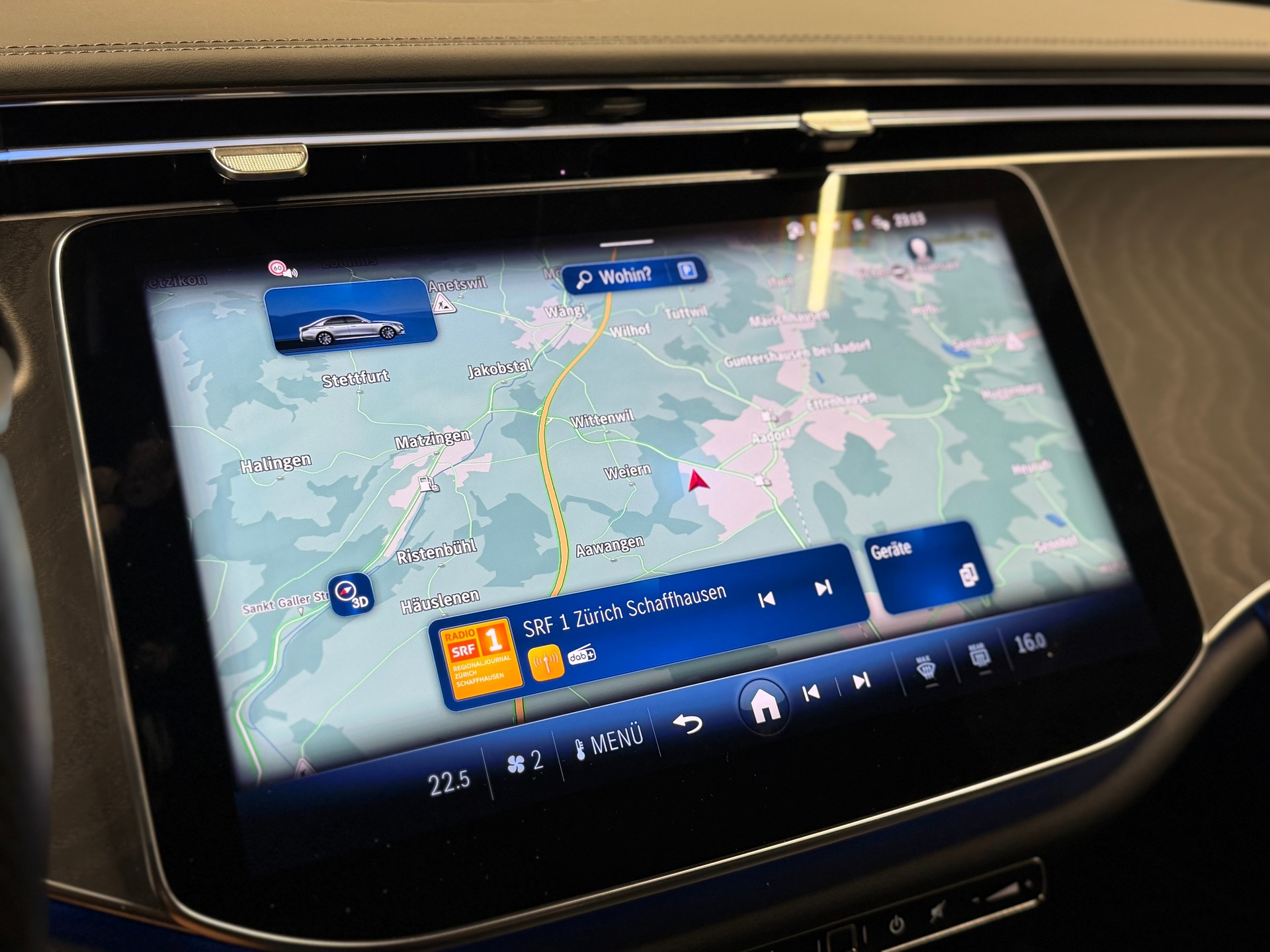 MERCEDES-BENZ E 220 d AMG Line 4matic *CH-Auto*Gratis Service*Werksgarantie MSI bis 18.12.2028*NP CHF 105'424*-image-21