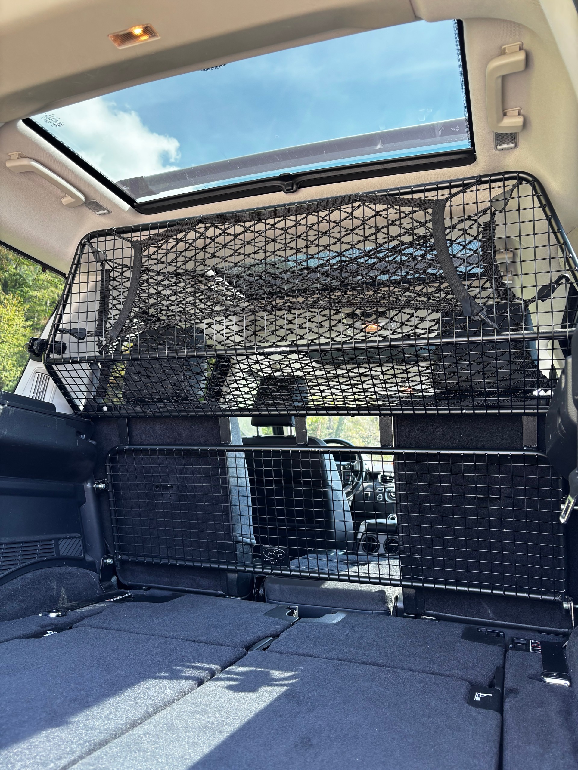 LAND ROVER SDV6-image-17