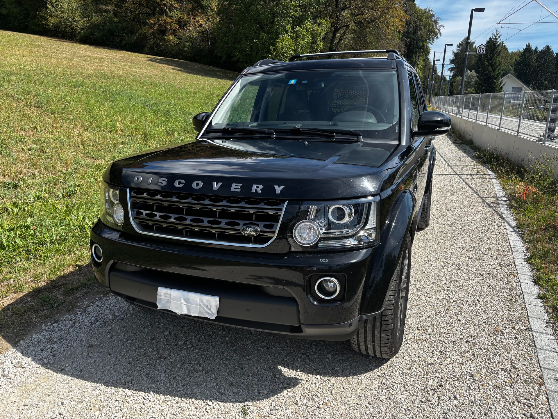 LAND ROVER SDV6-image-5