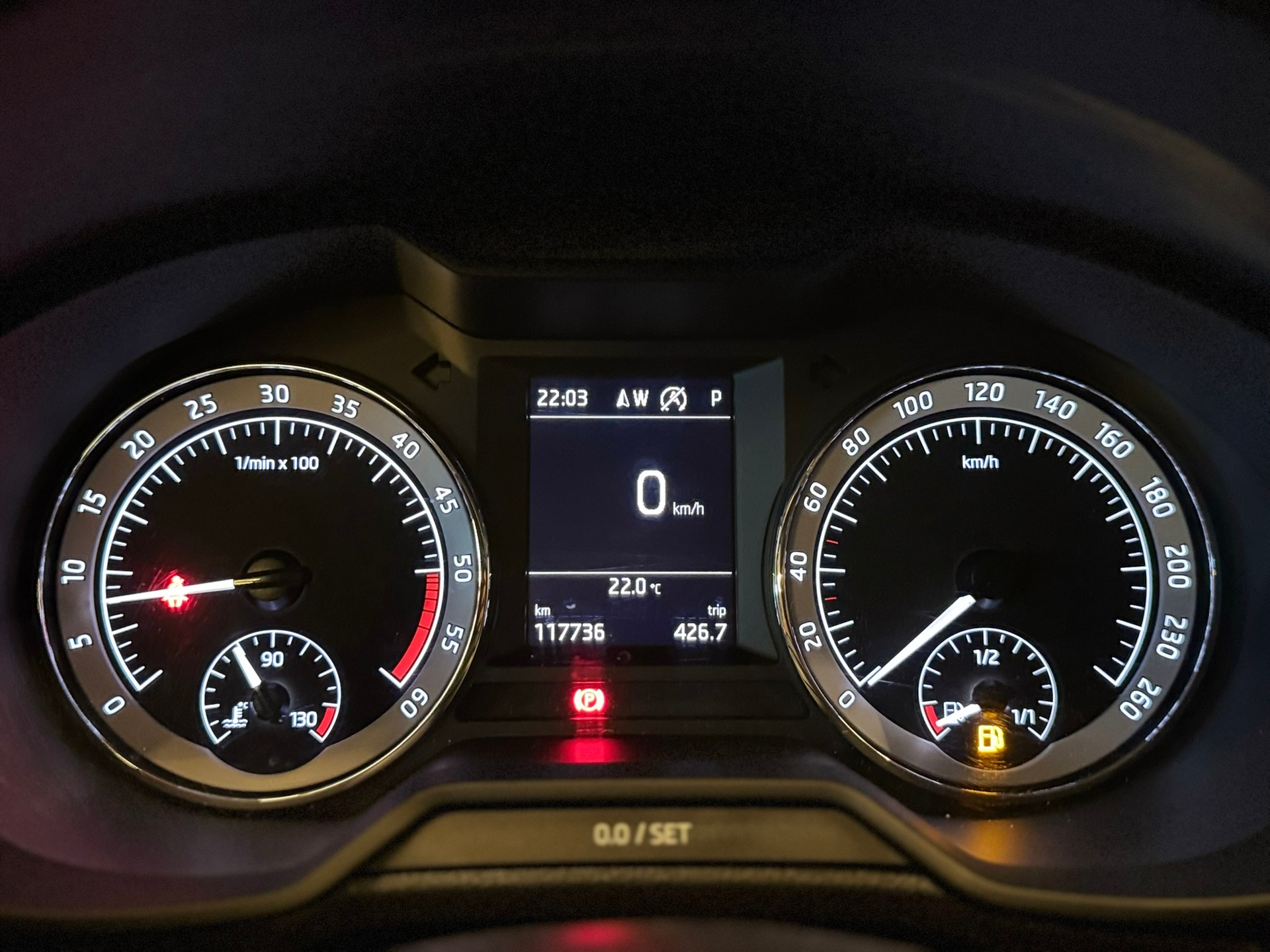 SKODA Octavia Combi 2.0 TDI Style 4x4-image-21