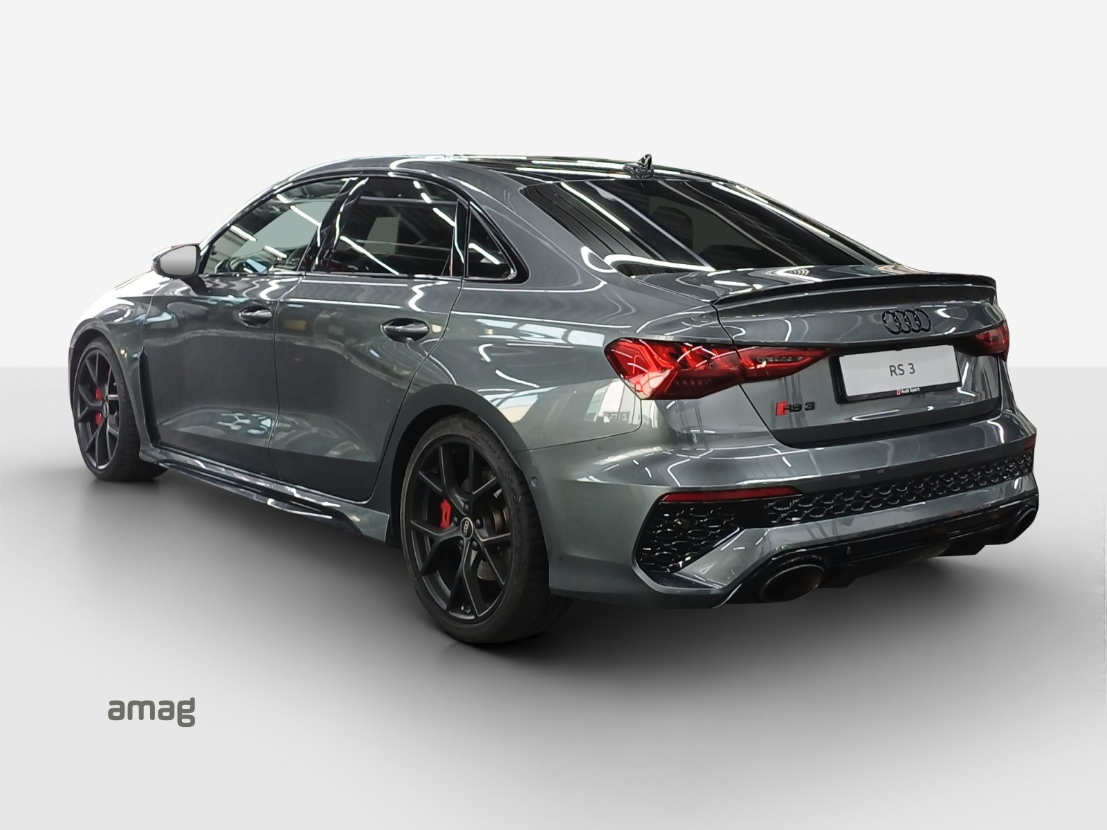AUDI RS3 Limousine 2.5 TSI quattro S-tronic-image-2