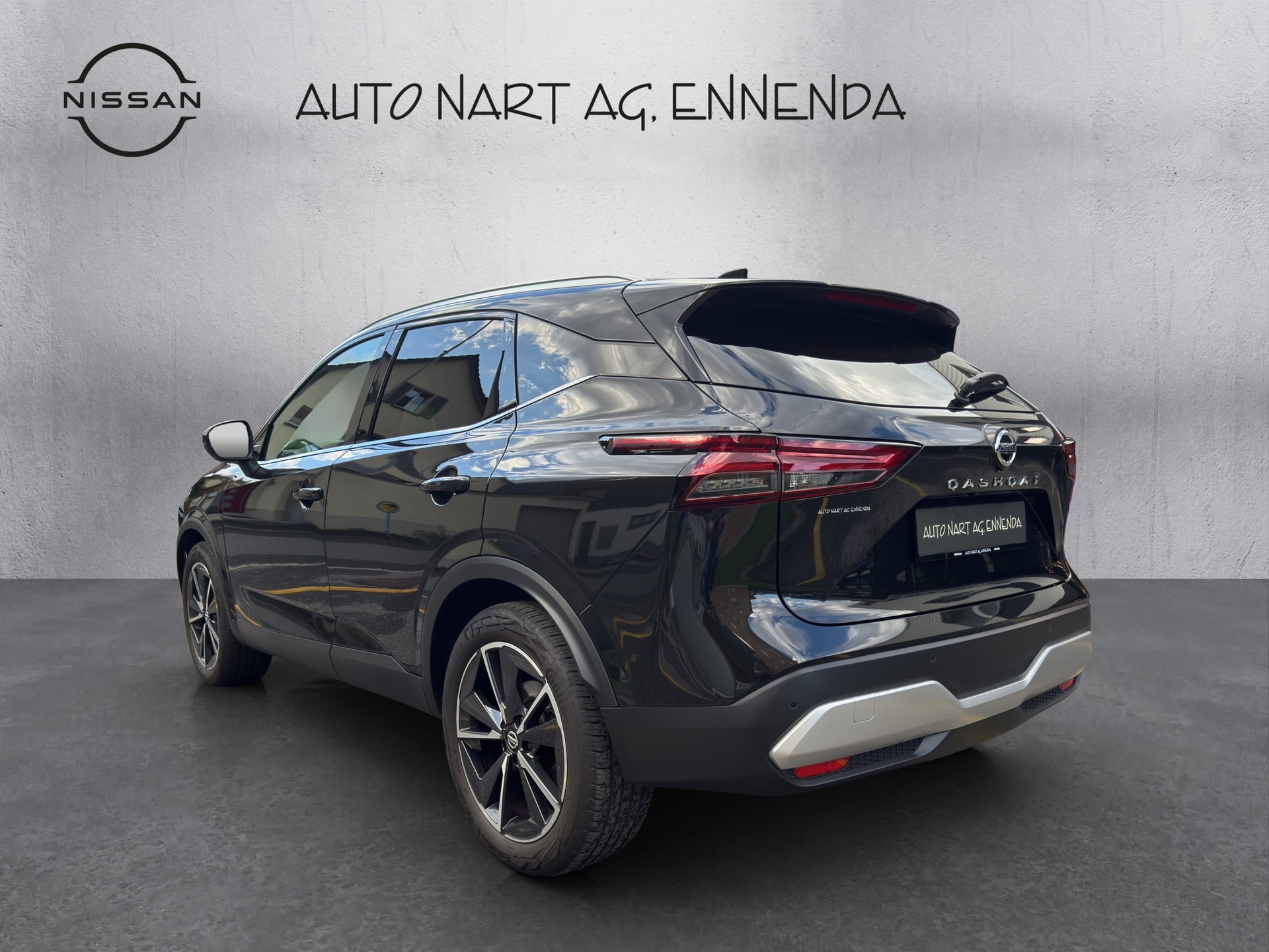 NISSAN Qashqai 1.3MHEV Tekna 4x4-image-2