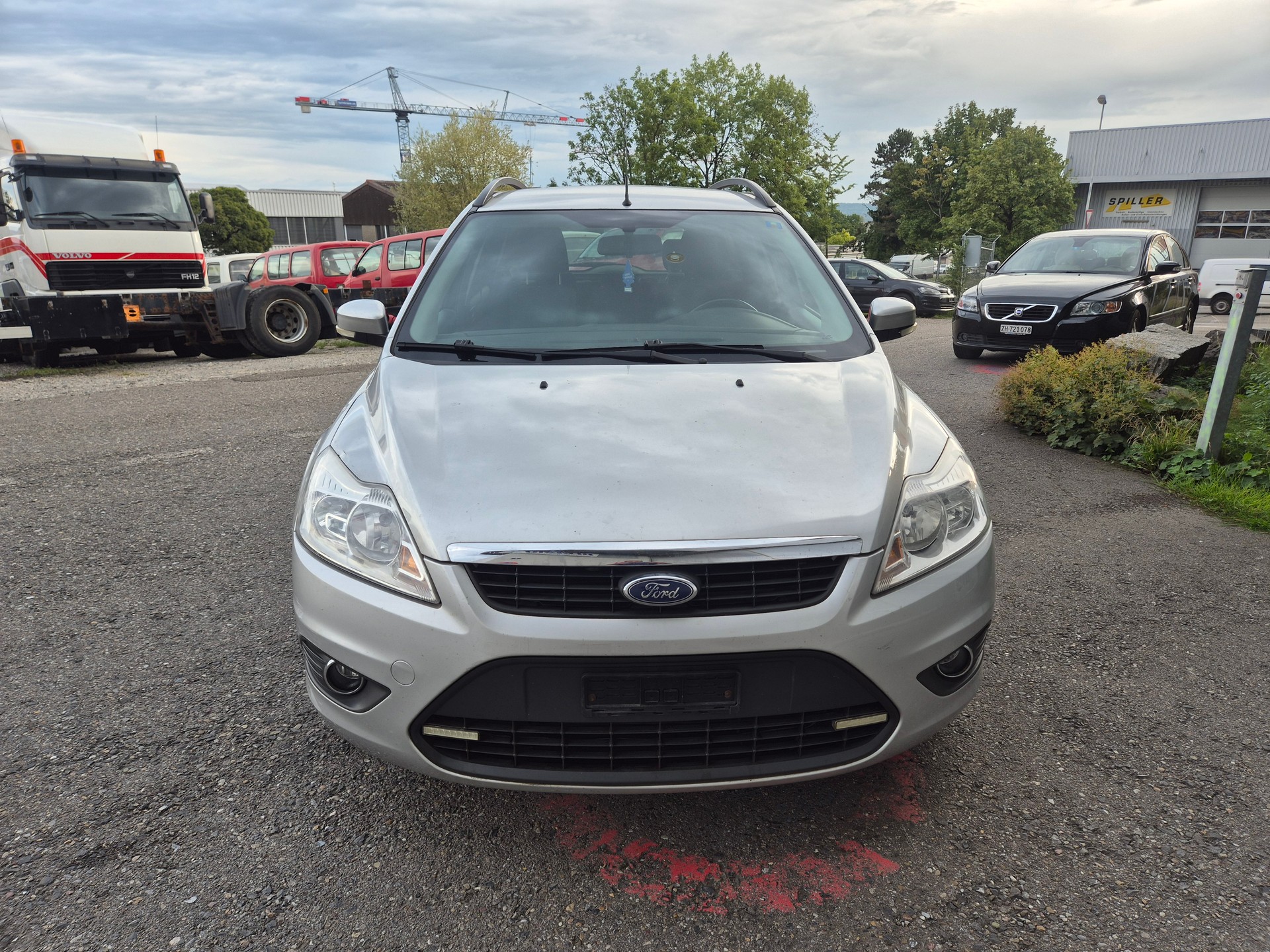 FORD Focus 2.0i Carving Automatic-image-0
