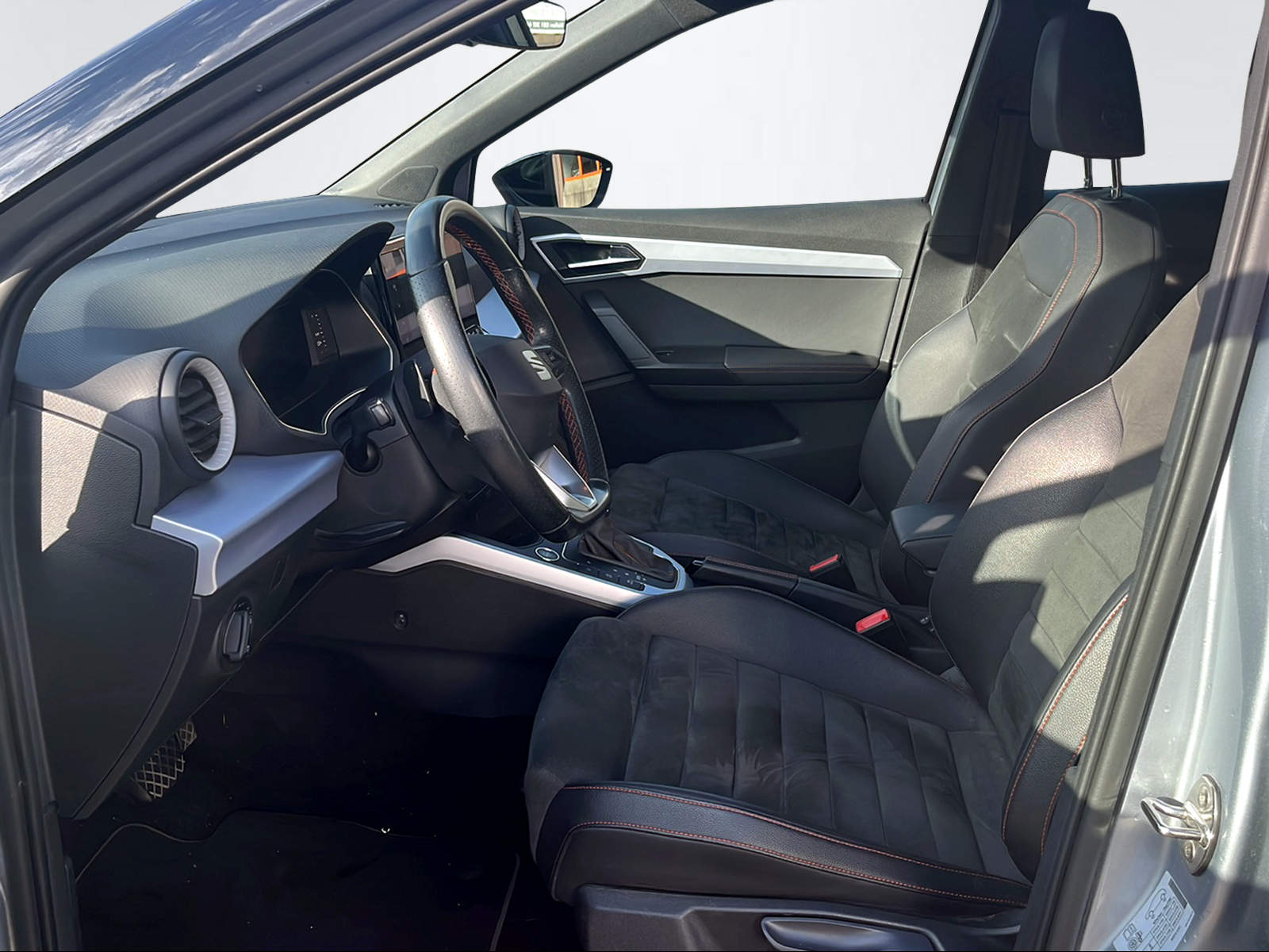 SEAT Arona 1.5 TSI FR DSG-image-7