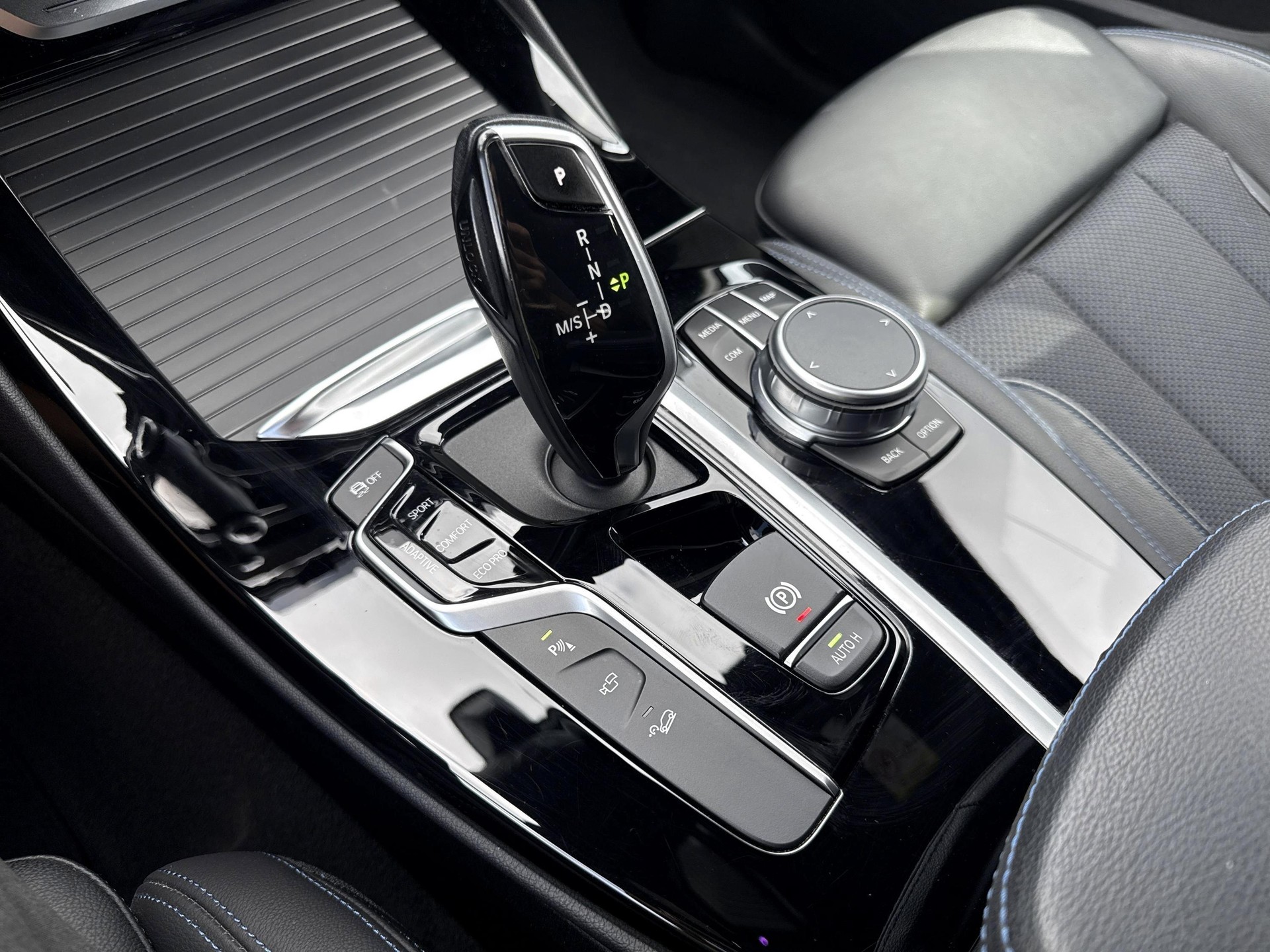 BMW X3 M40d-image-10