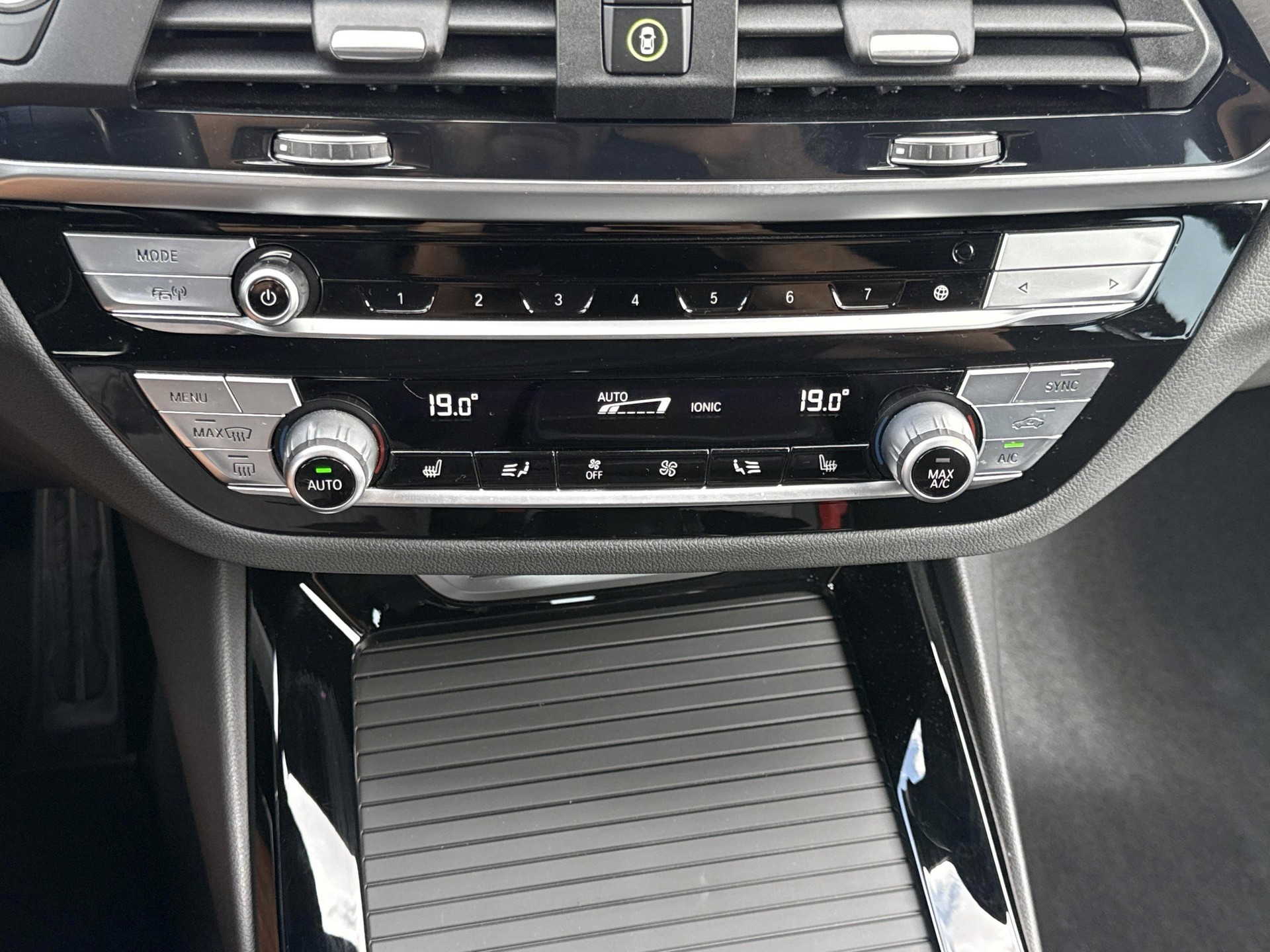 BMW X3 M40d-image-15