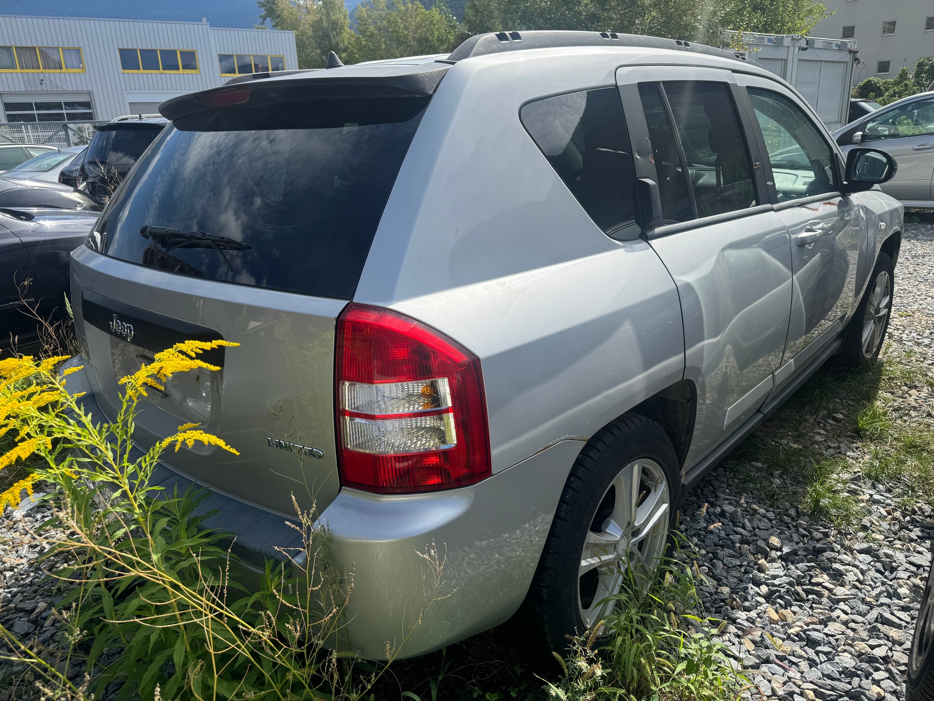 JEEP Compass 2.4 Limited CVT-image-12