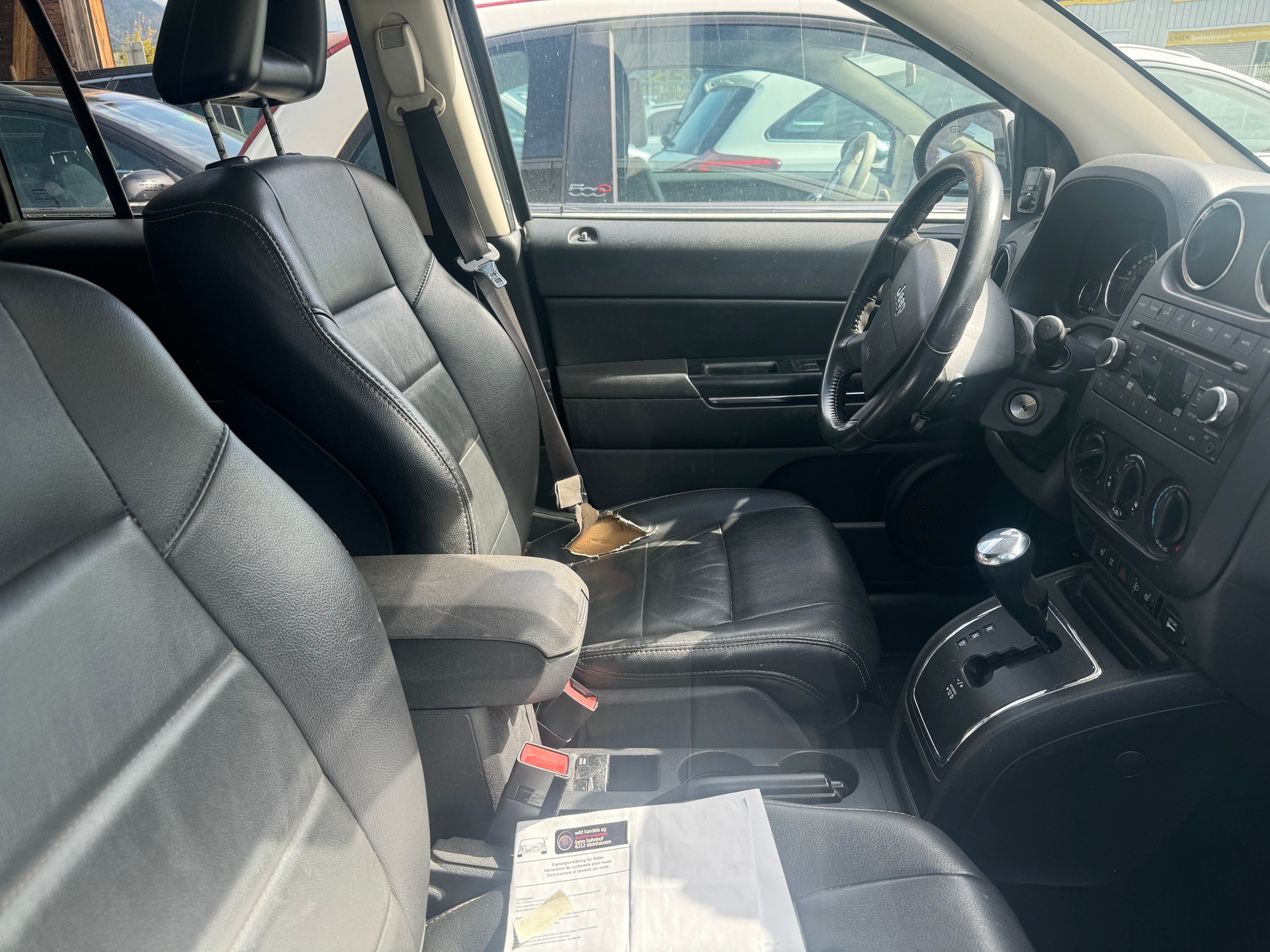 JEEP Compass 2.4 Limited CVT-image-6