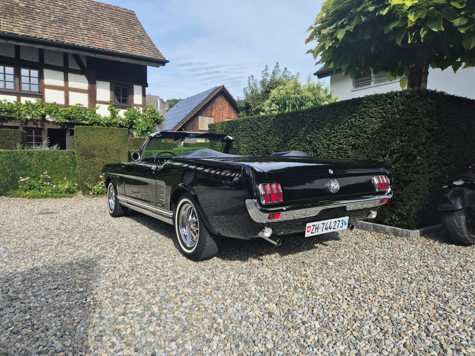 FORD MUSTANG Cabrio V8-image-5
