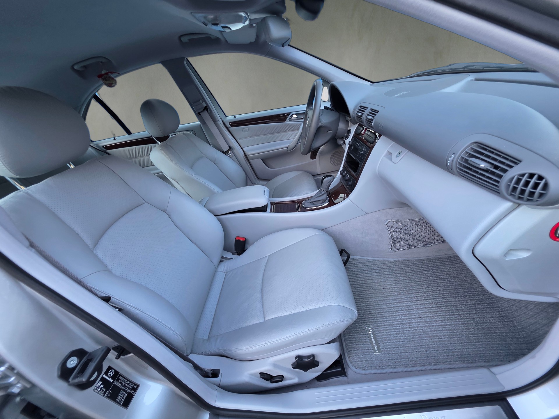 MERCEDES-BENZ C 320 Elégance Automatic-image-20