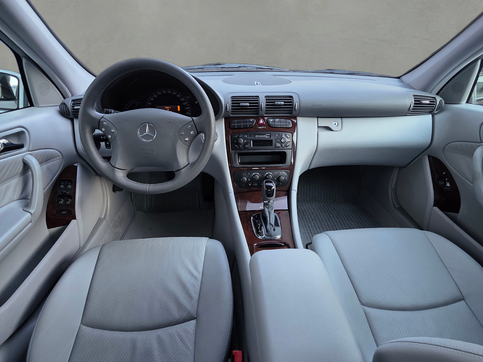 MERCEDES-BENZ C 320 Elégance Automatic-image-14