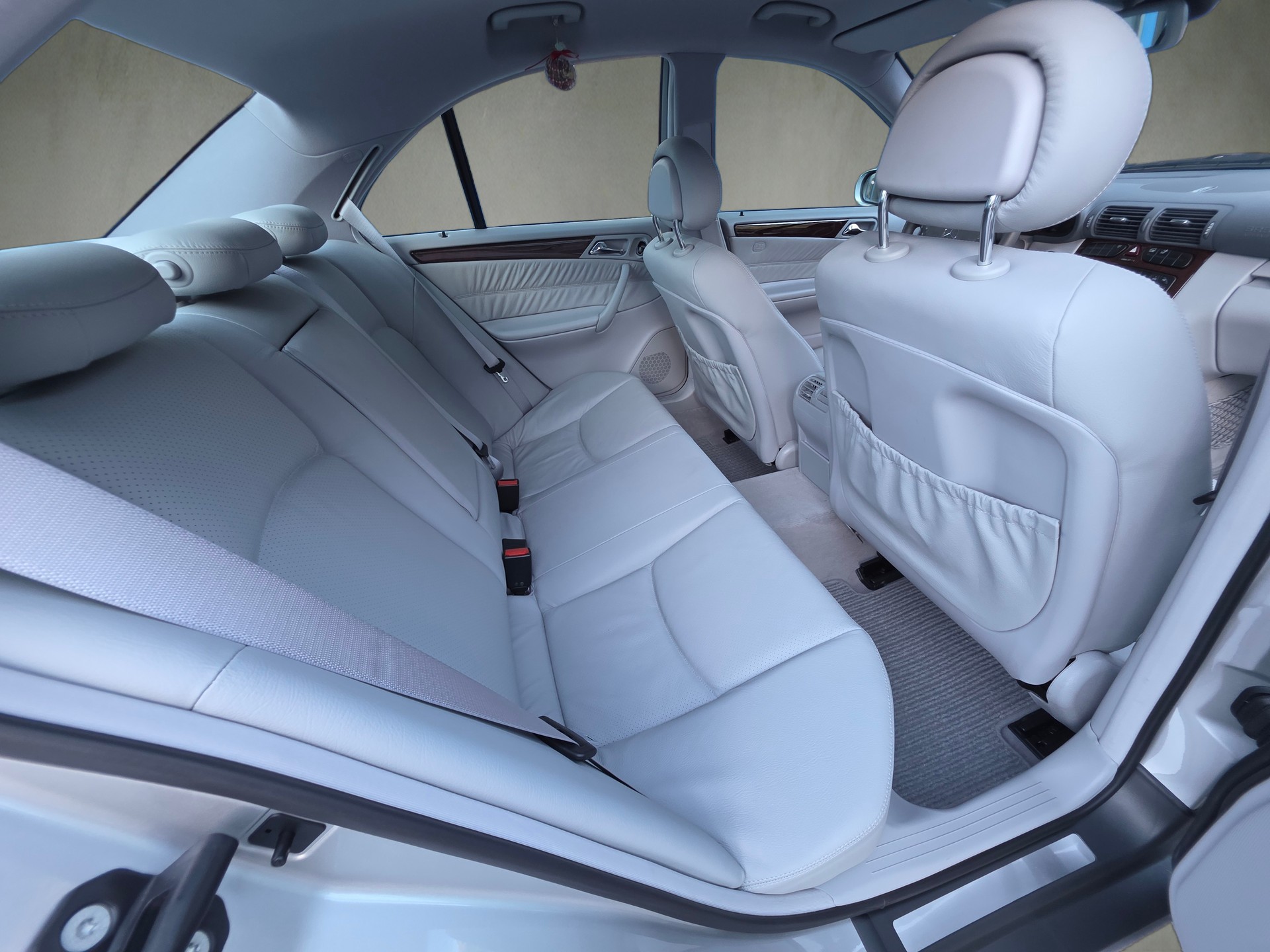 MERCEDES-BENZ C 320 Elégance Automatic-image-21