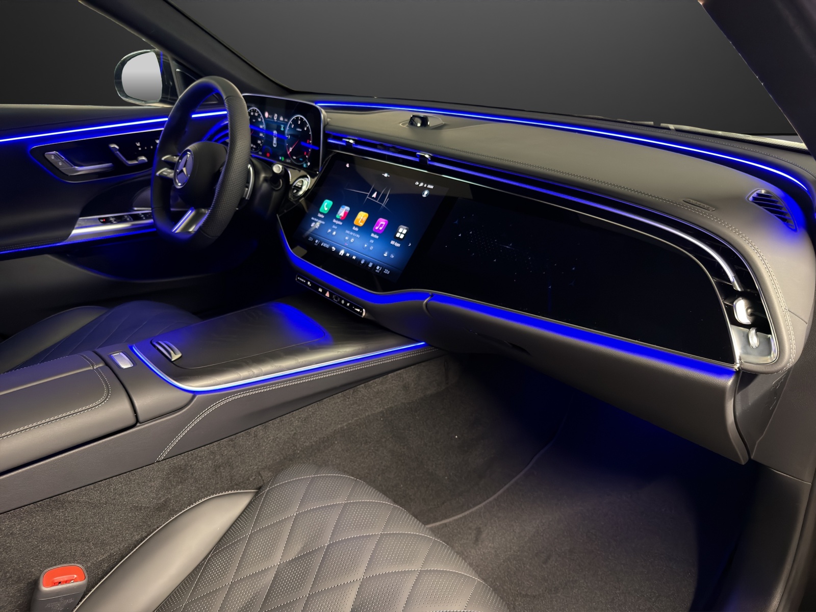 MERCEDES-BENZ E 450 d 4MATIC Limousine-image-7