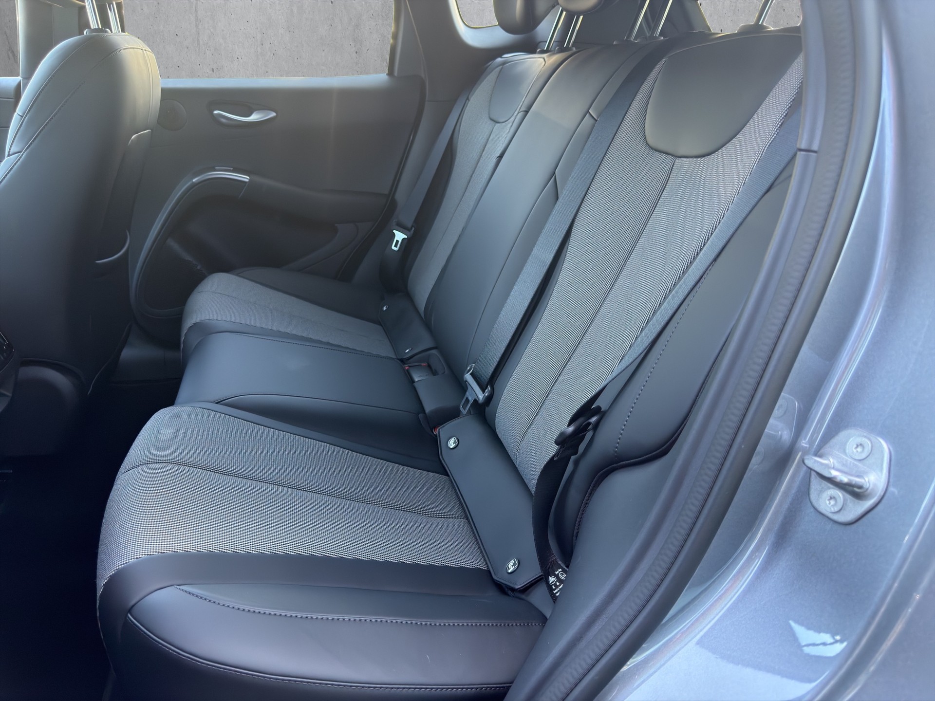 BYD Dolphin G DM-i Comfort-image-12