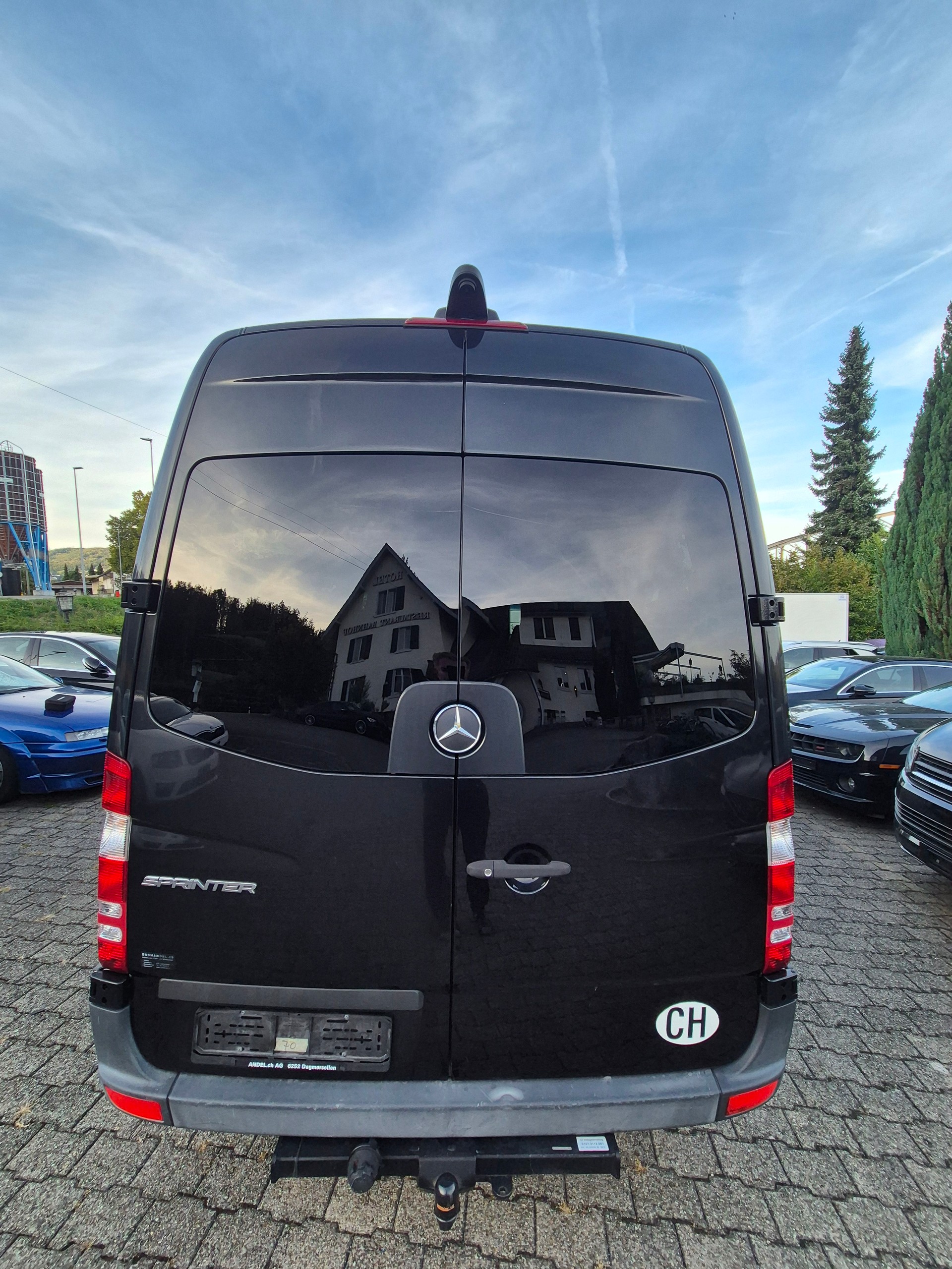MERCEDES-BENZ BT-image-2