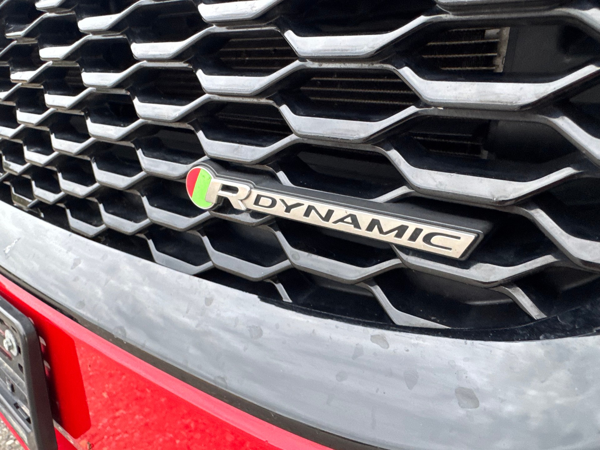 JAGUAR 2.0 D 180 R-Dynamic S AWD-image-16