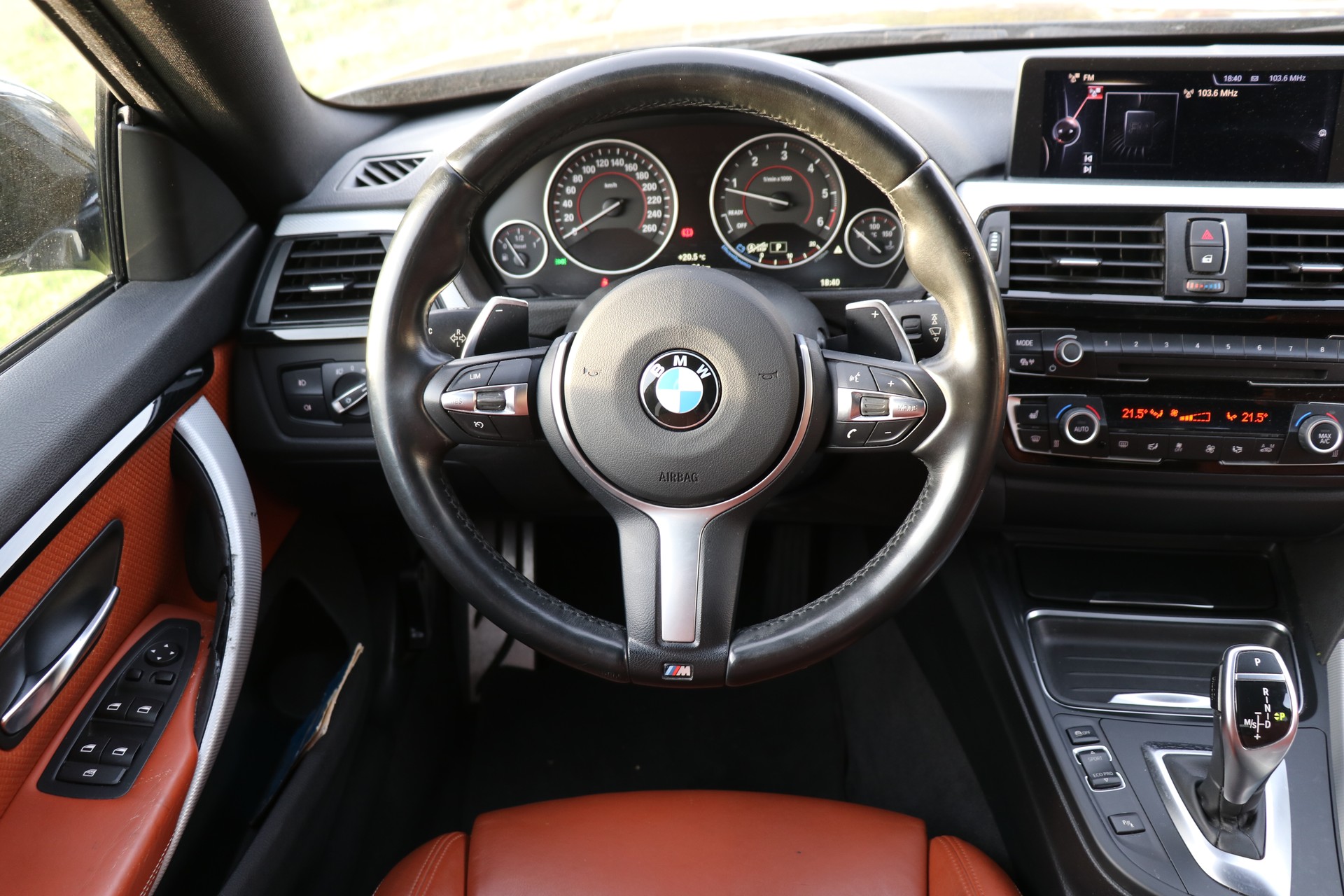 BMW 420d Gran Coupé xDrive Steptronic M-Paket INDIVIDUAL-image-12