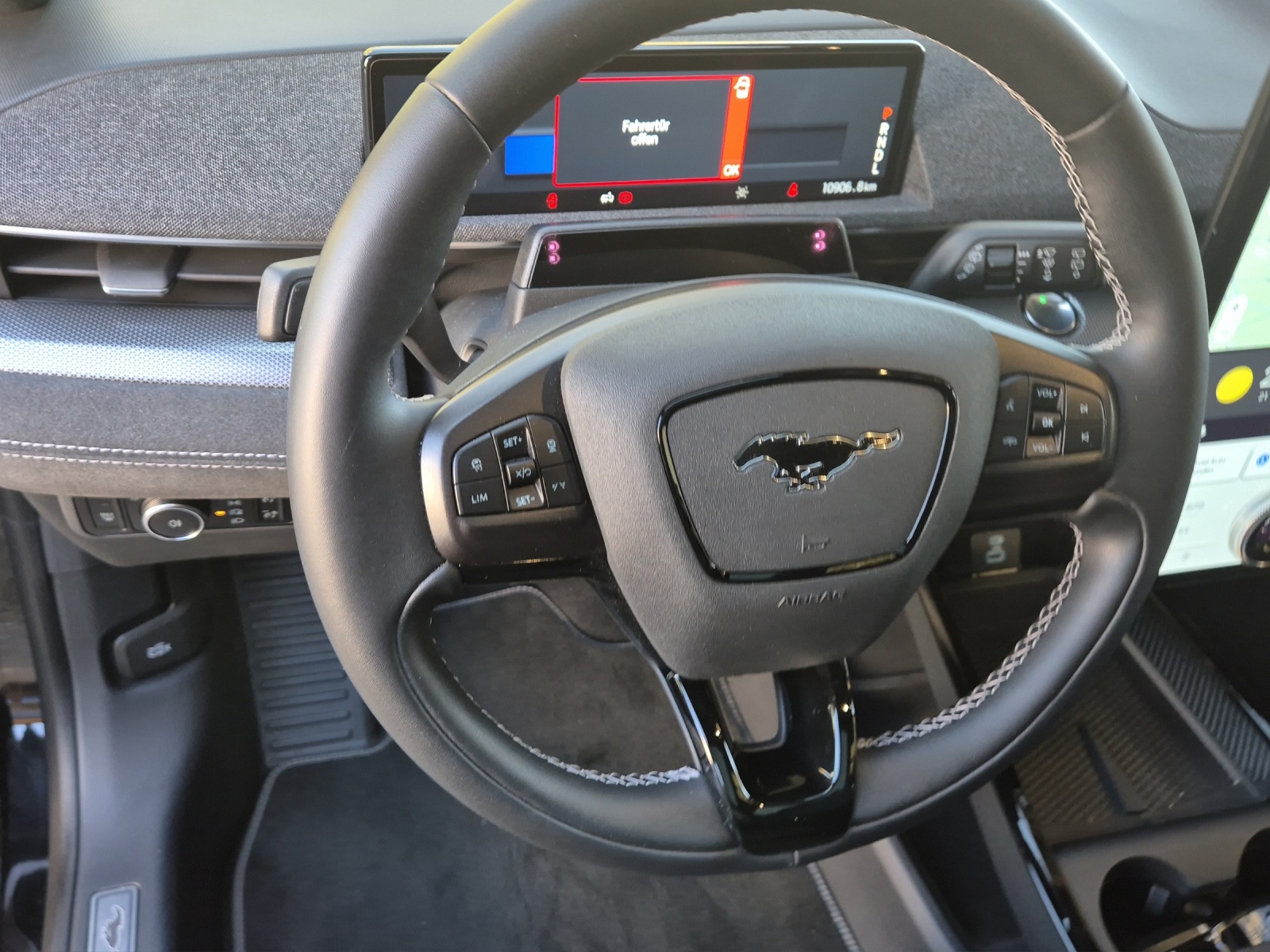 FORD Mustang MACH-E GT AWD 91 kWh SOH 97%-image-10
