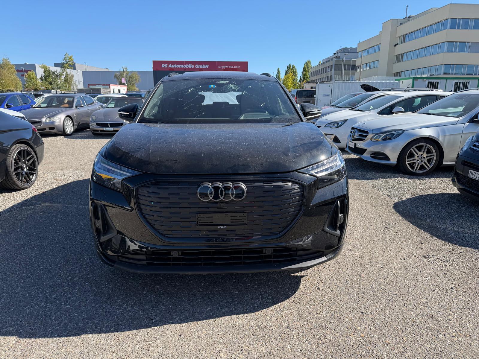 AUDI Q4 e-tron 45 S-Line quattro-image-1