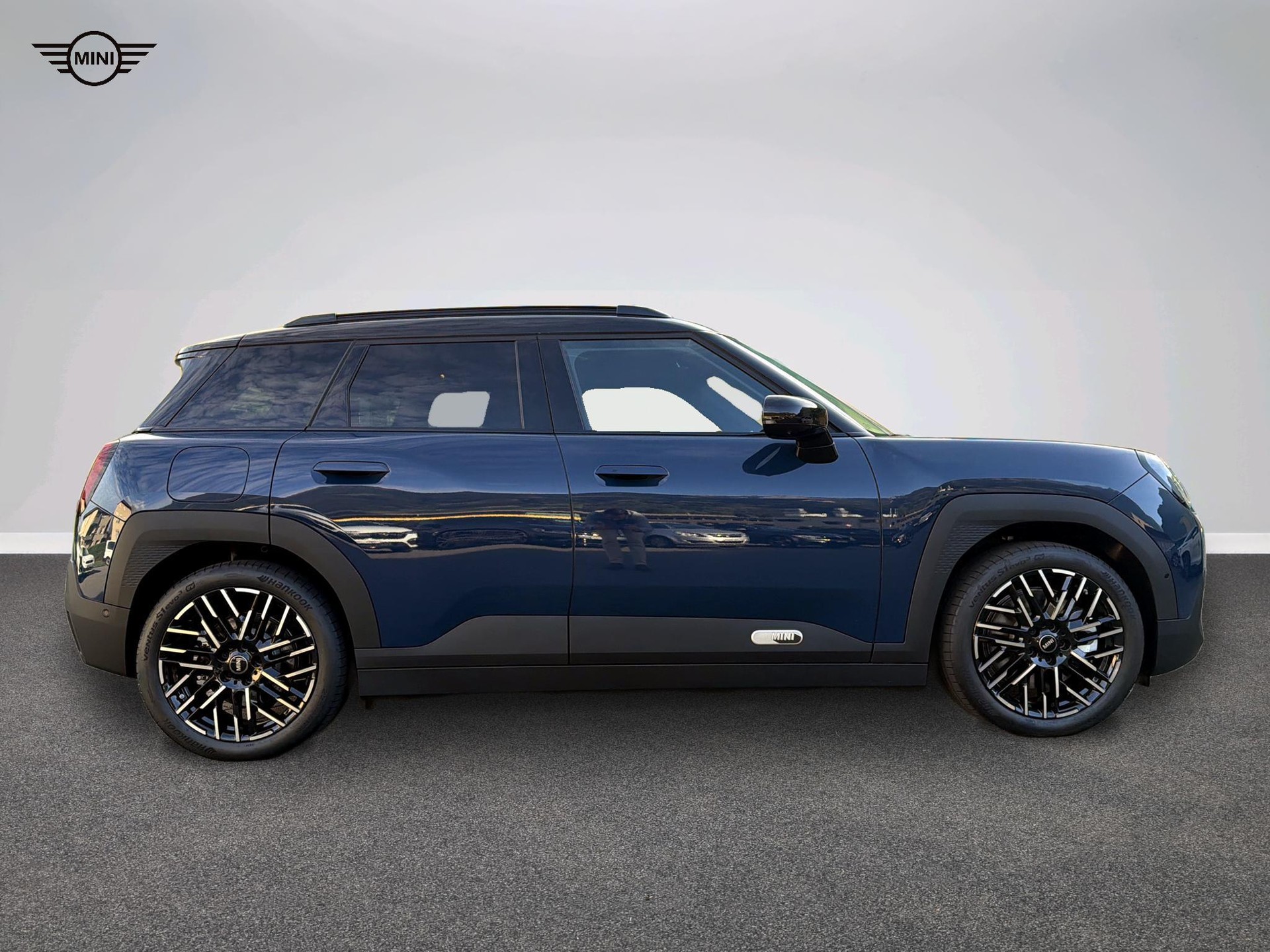 MINI Aceman SE-image-1