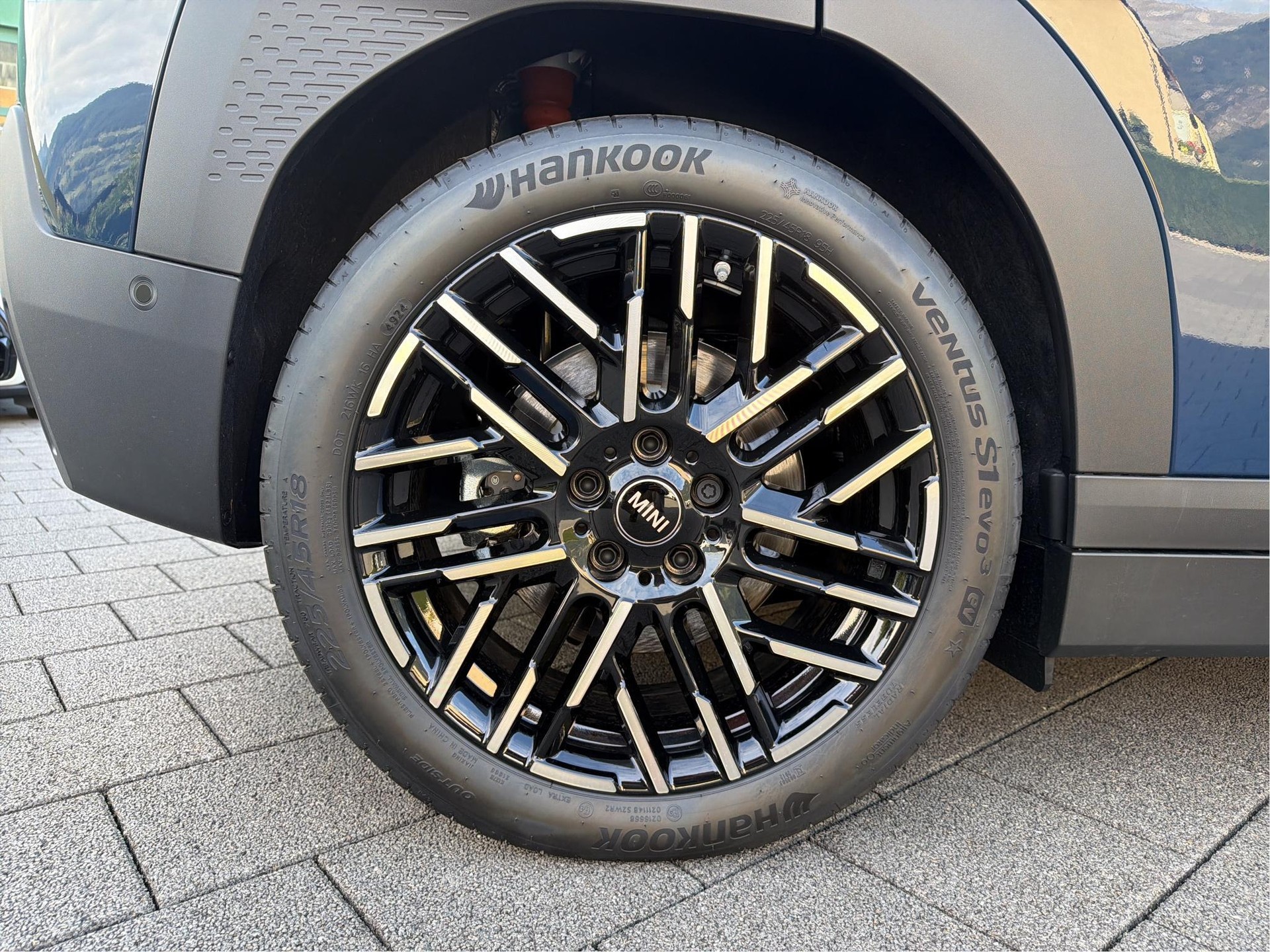 MINI Aceman SE-image-6