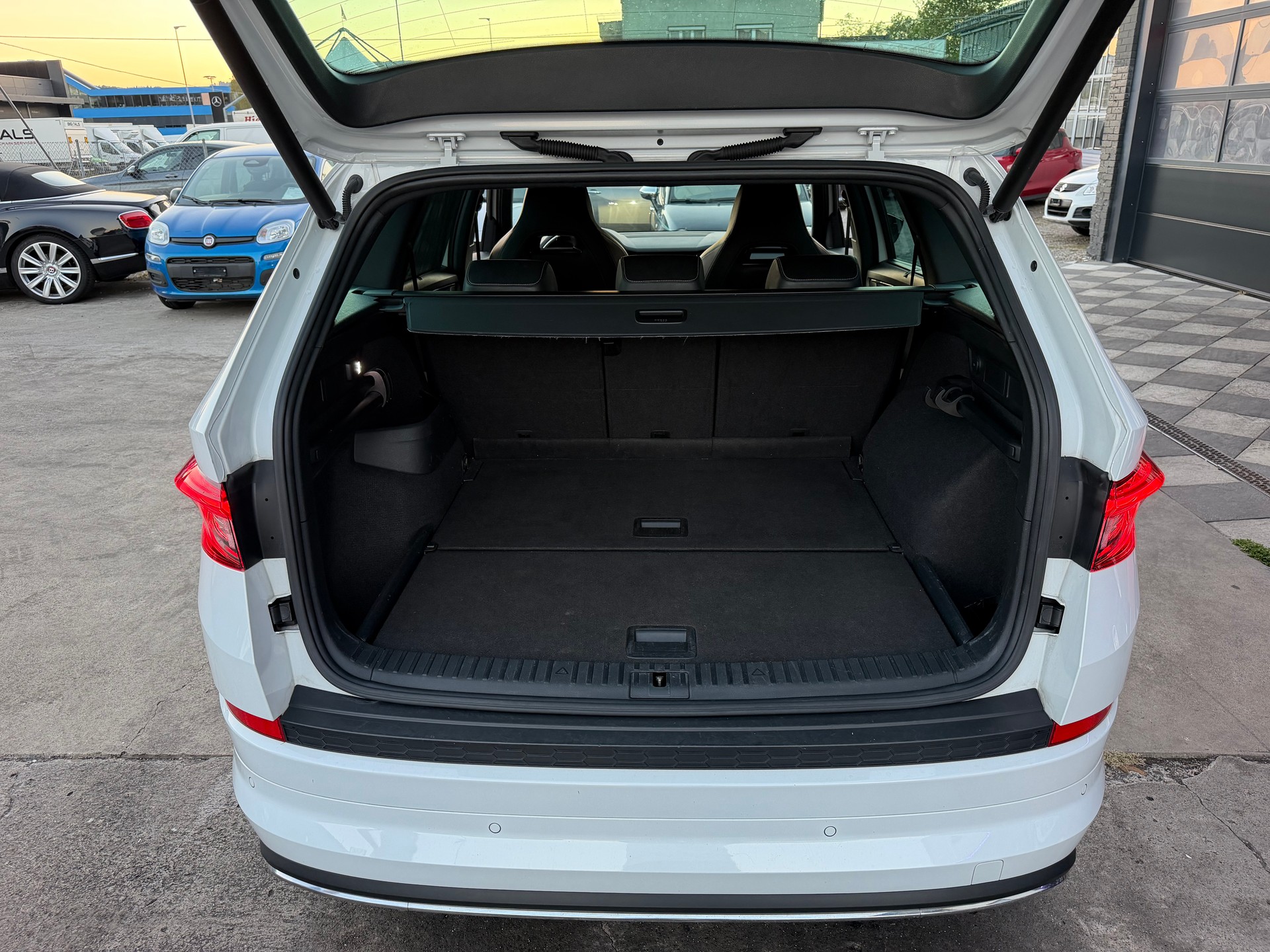 SKODA Kodiaq 2.0 TDI CR Sport Line 4x4 DSG-image-27