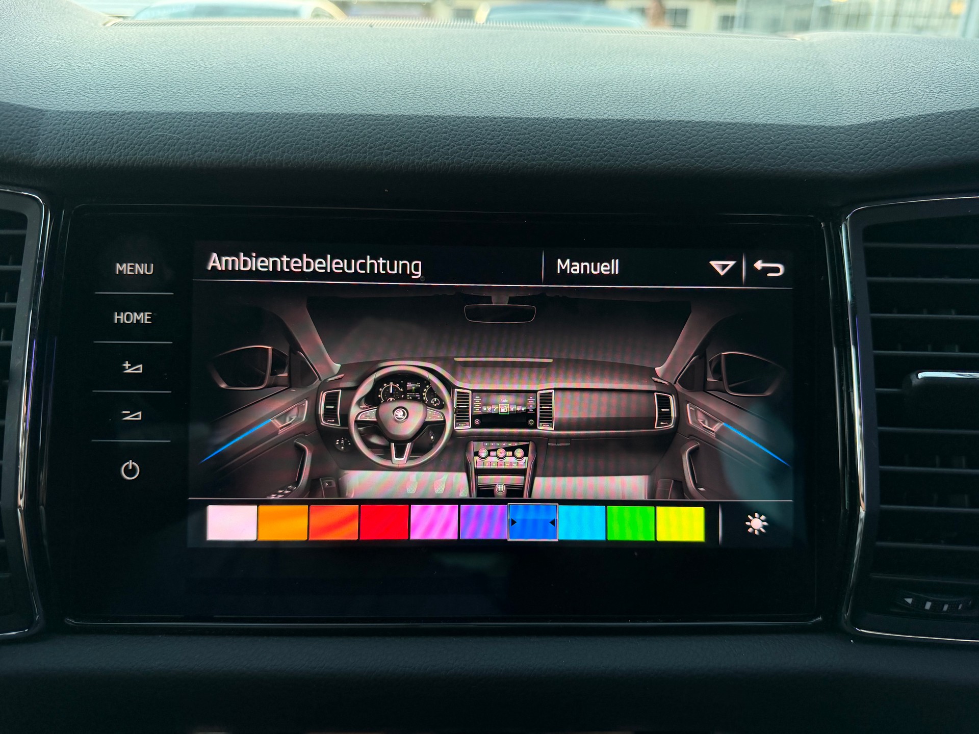 SKODA Kodiaq 2.0 TDI CR Sport Line 4x4 DSG-image-21