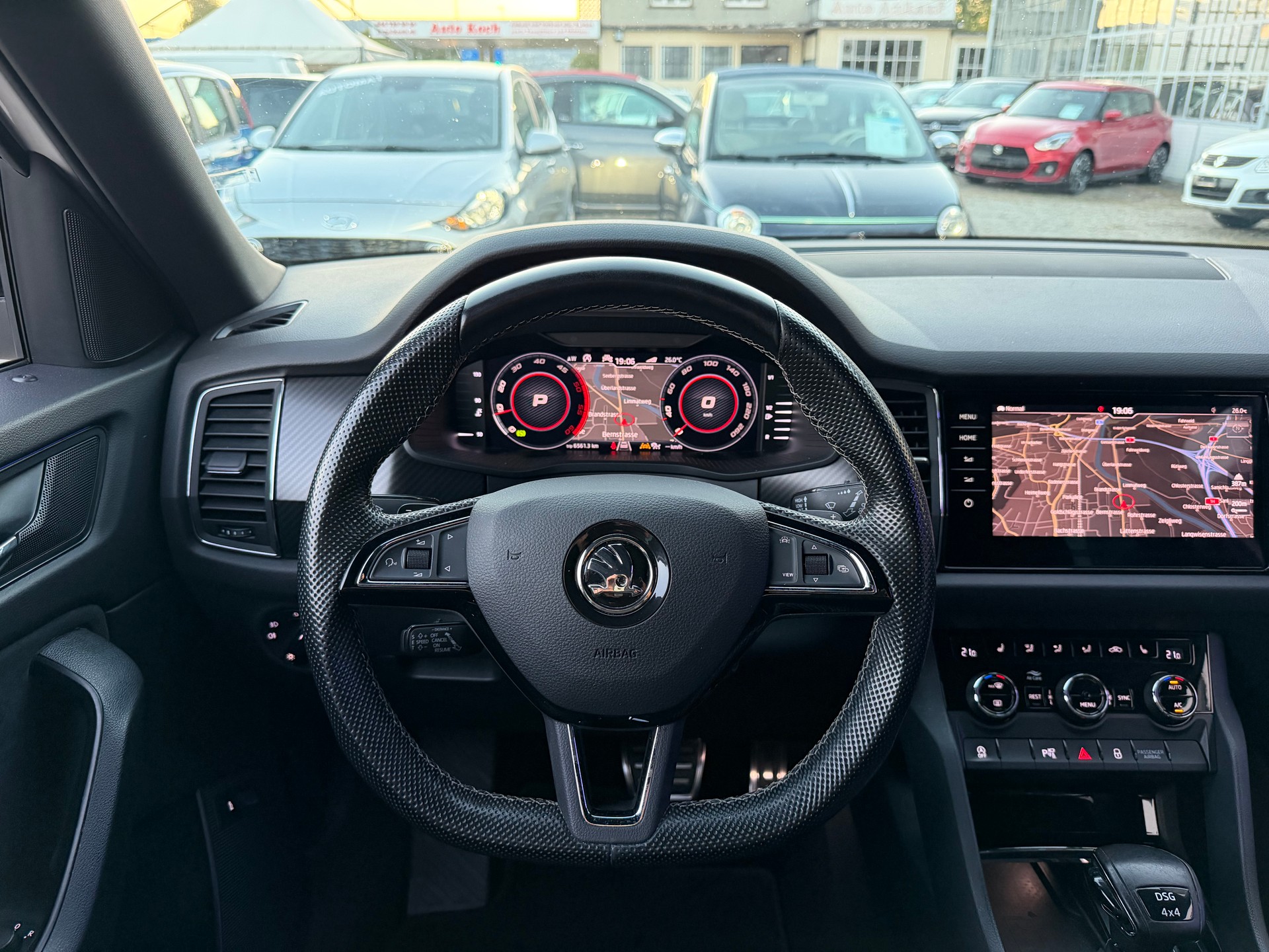 SKODA Kodiaq 2.0 TDI CR Sport Line 4x4 DSG-image-15