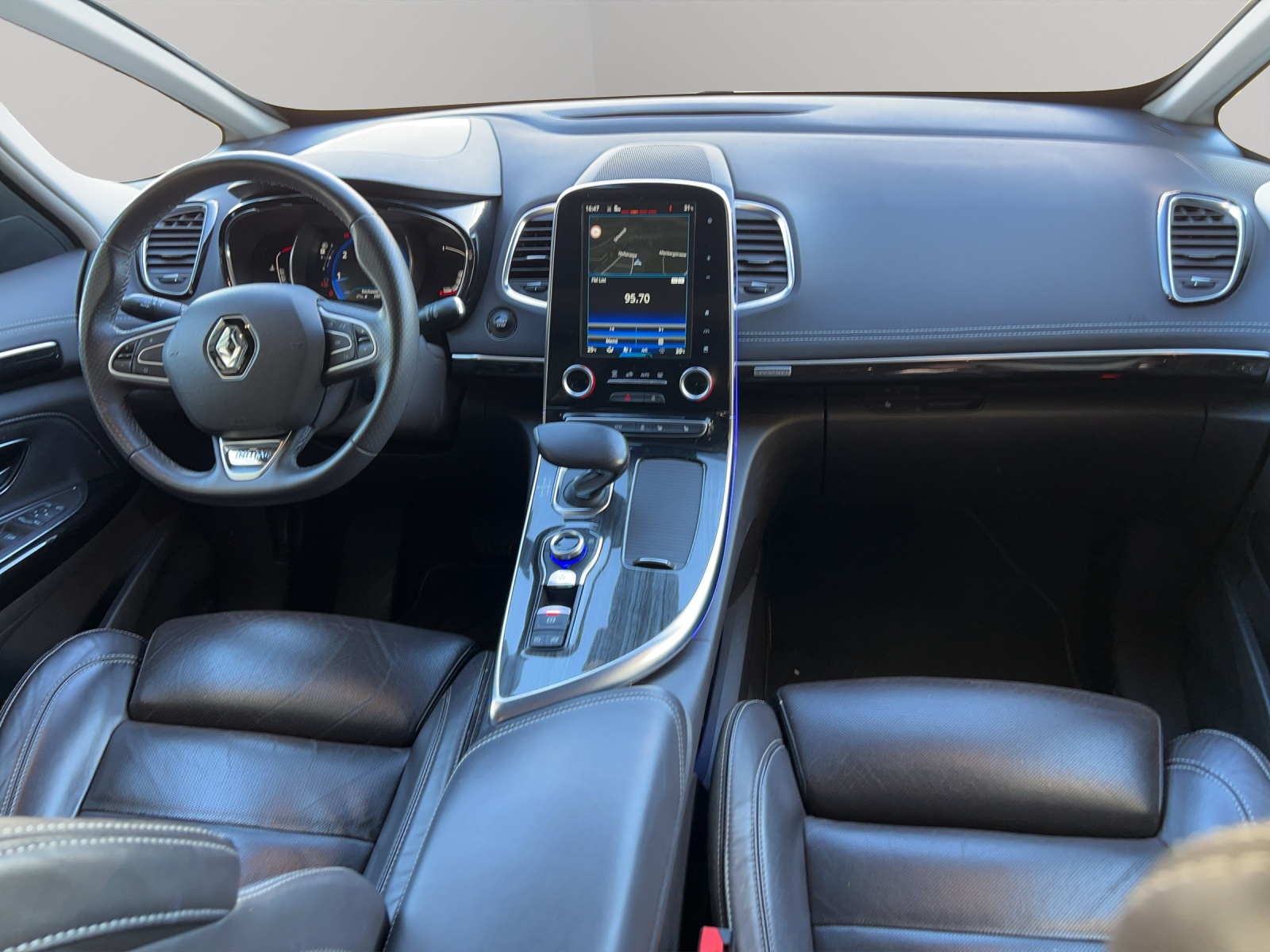 RENAULT Espace 1.6 TCe Initiale EDC-image-8