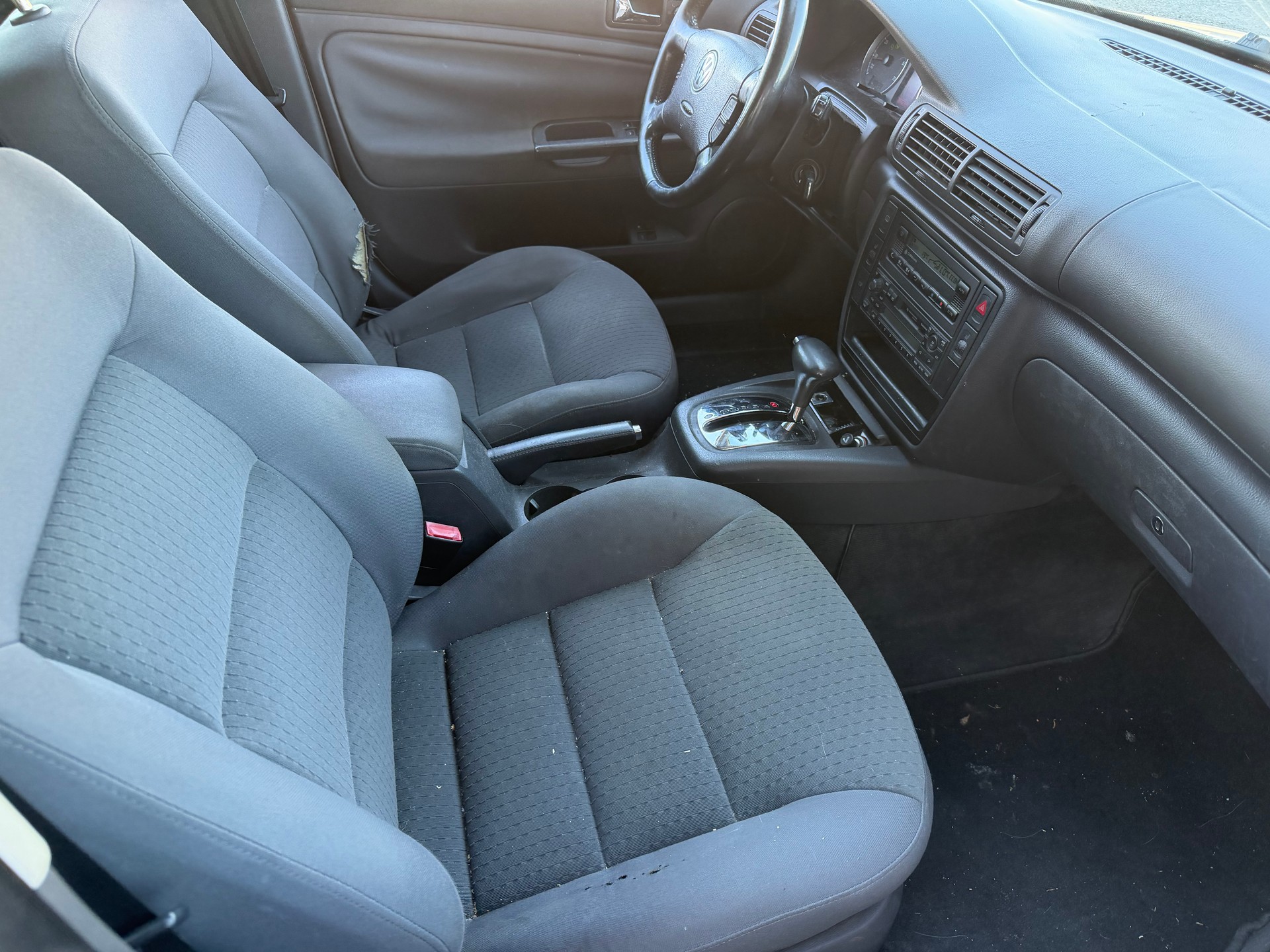VW Passat Variant 2.0 Trendline-image-9
