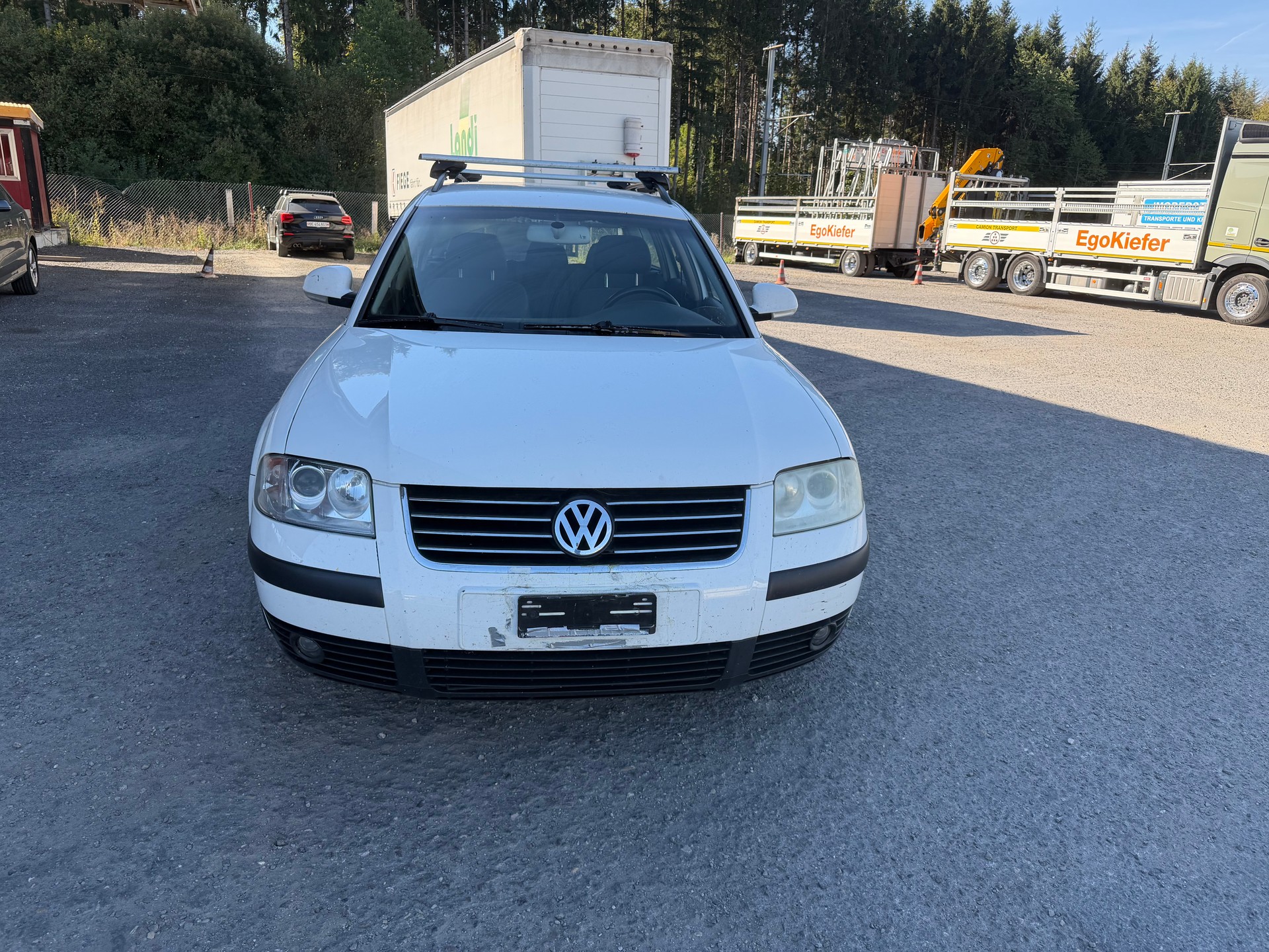 VW Passat Variant 2.0 Trendline-image-0